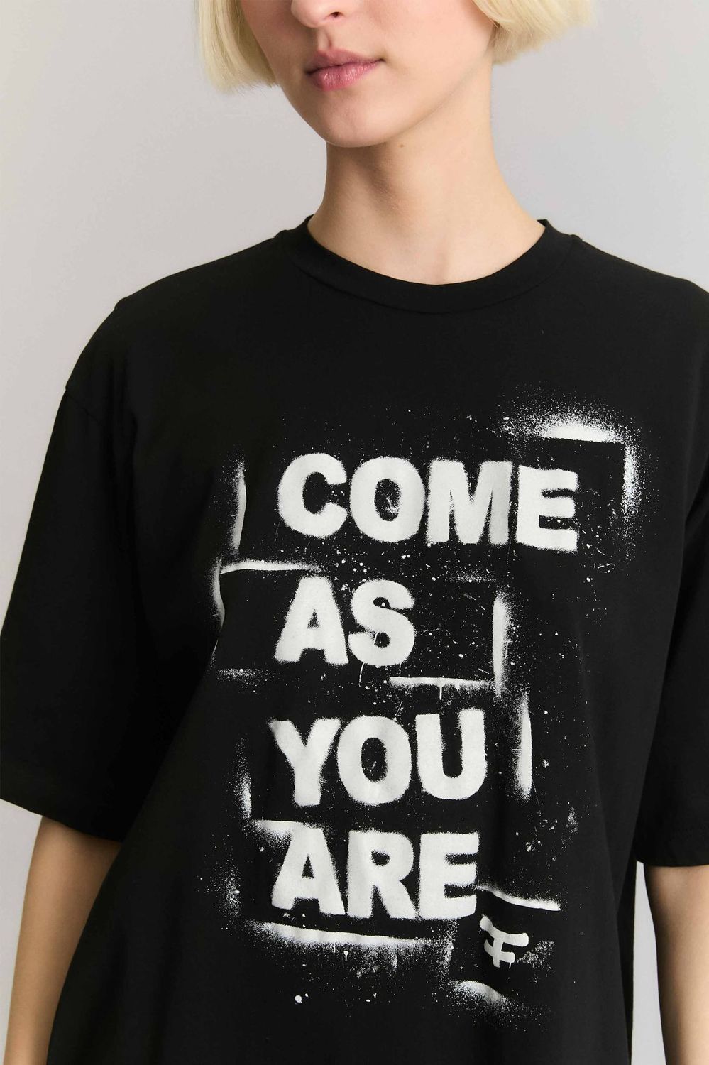 REMERA COME AS YOU ARE
