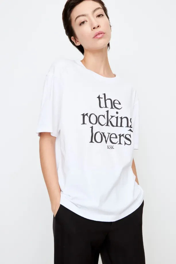 REMERA ROCKING LOVERS PRINT