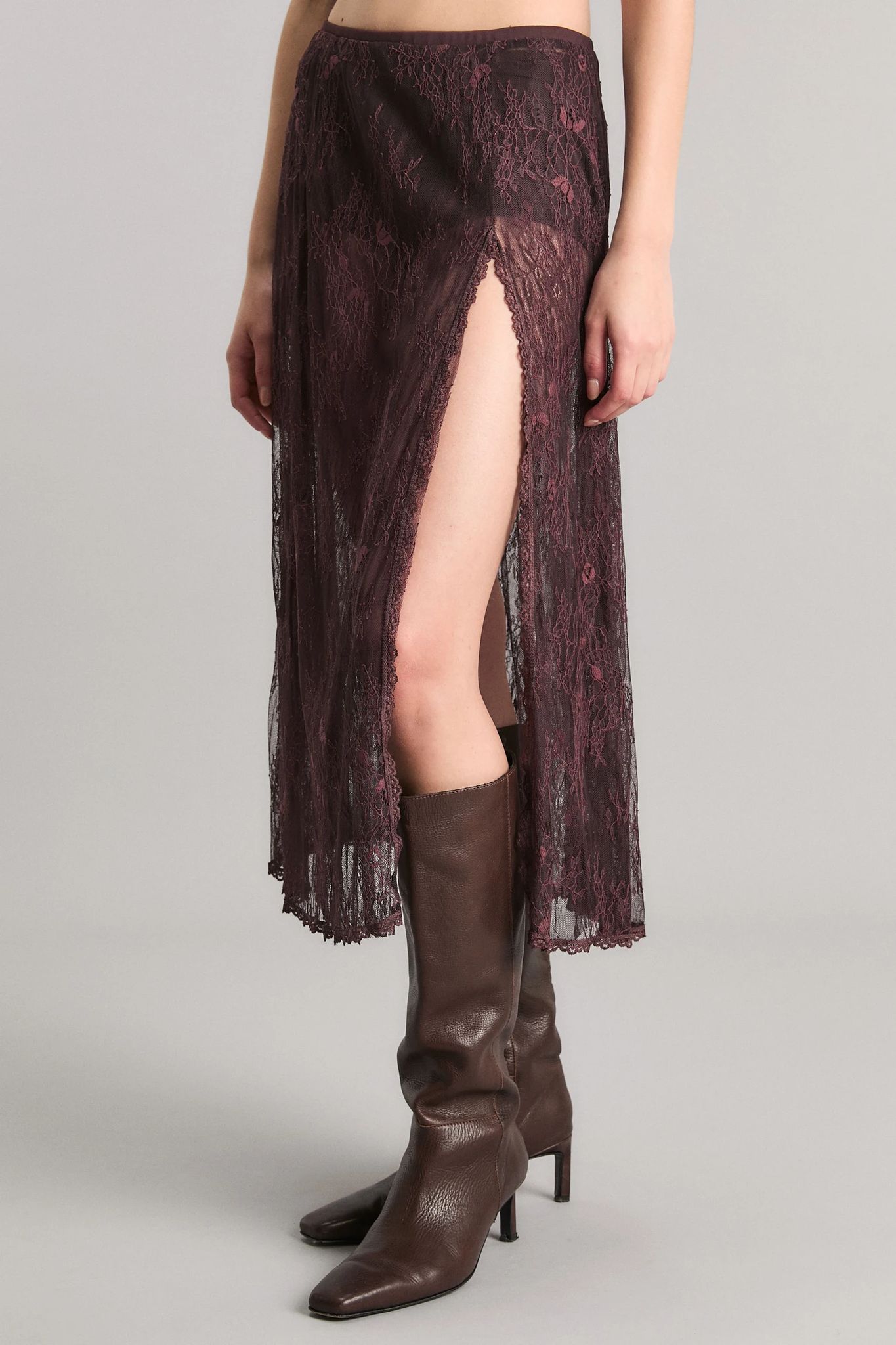 FALDA BACK TO BLACK