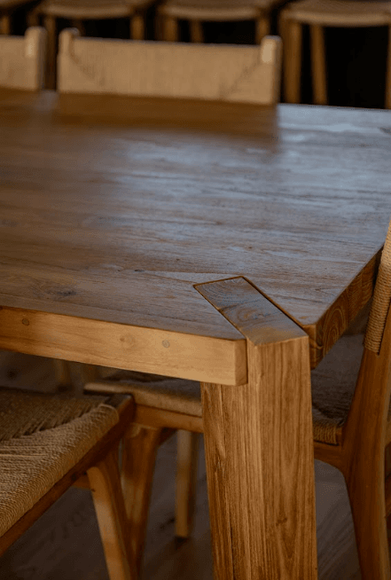 MESA COMEDOR KUBO