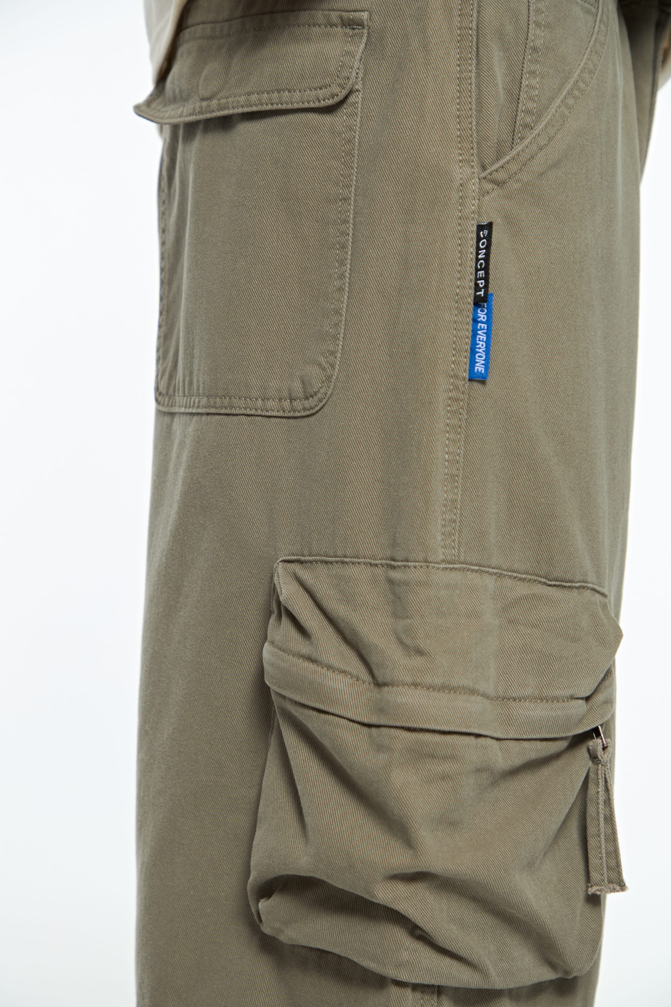 BERMUDA CARGO ZYLO