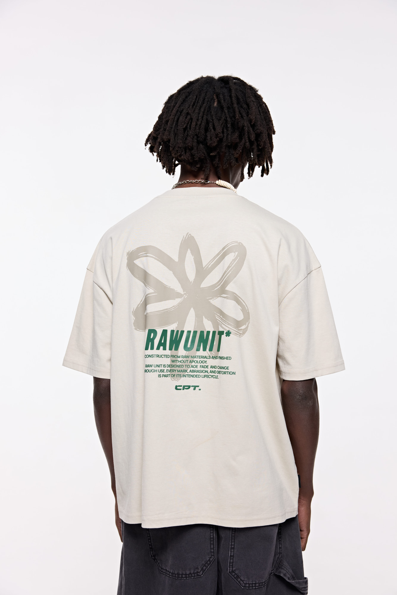 REMERA BOXY STRAUCT