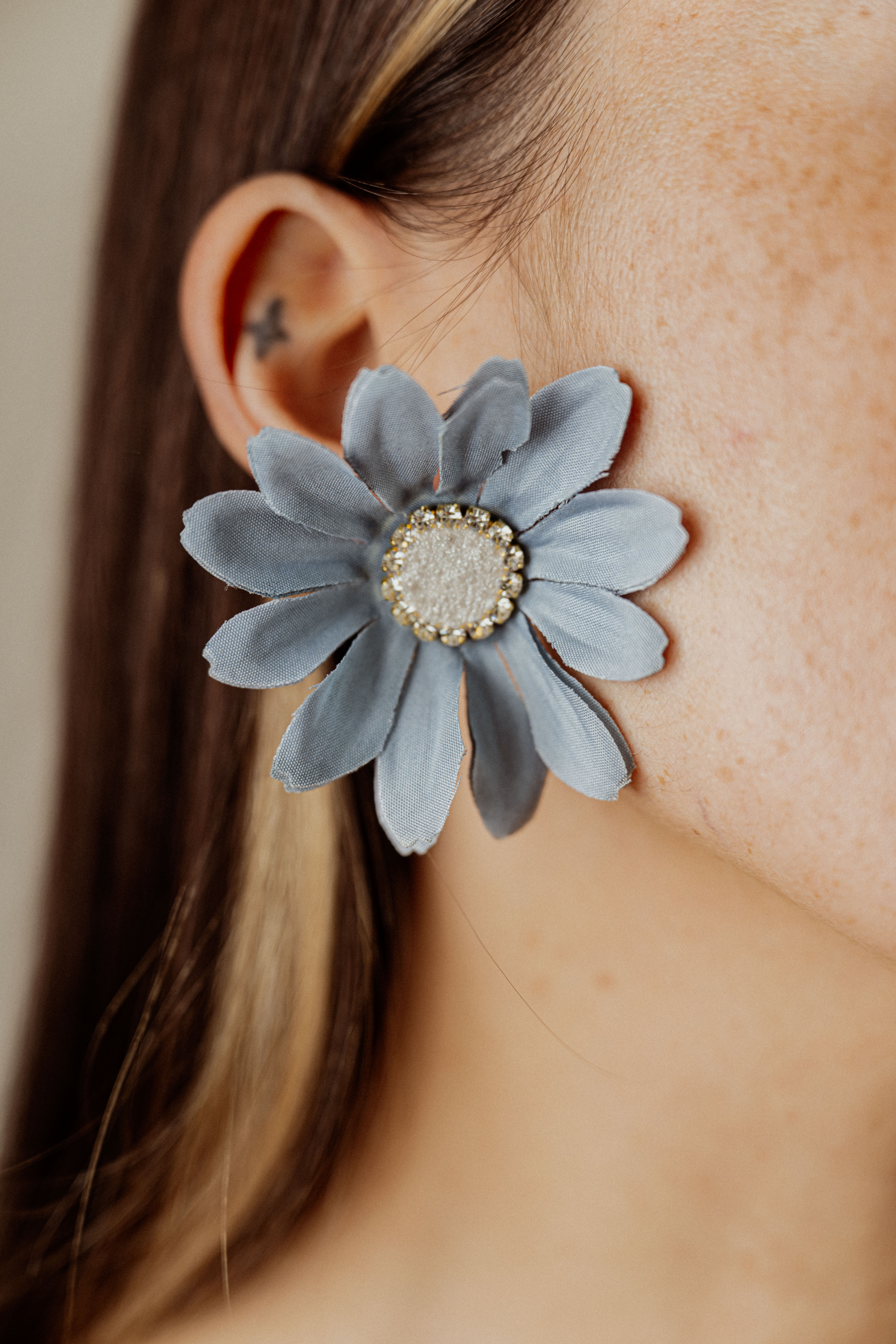 THE Flowers