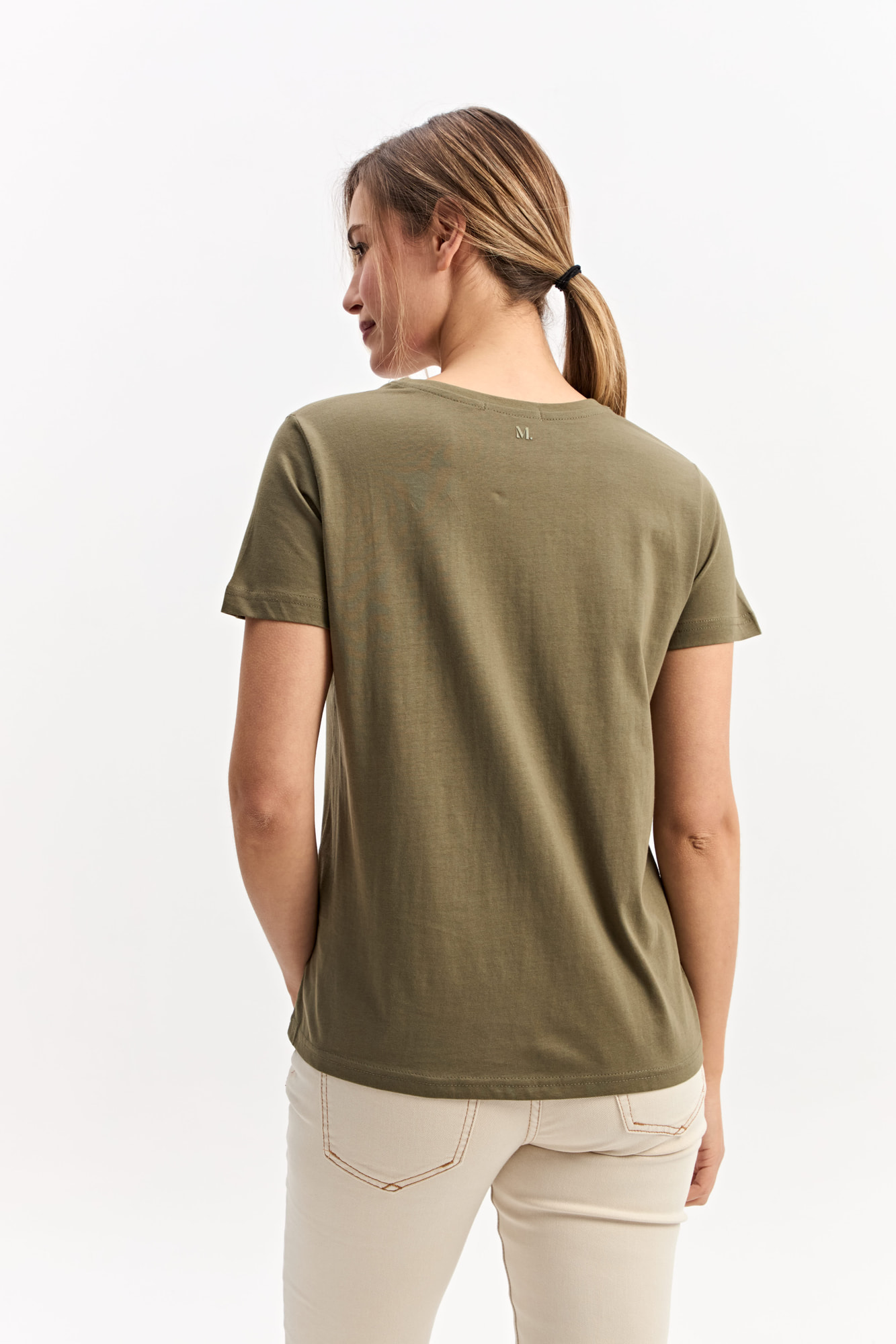 REMERA ÁVILA