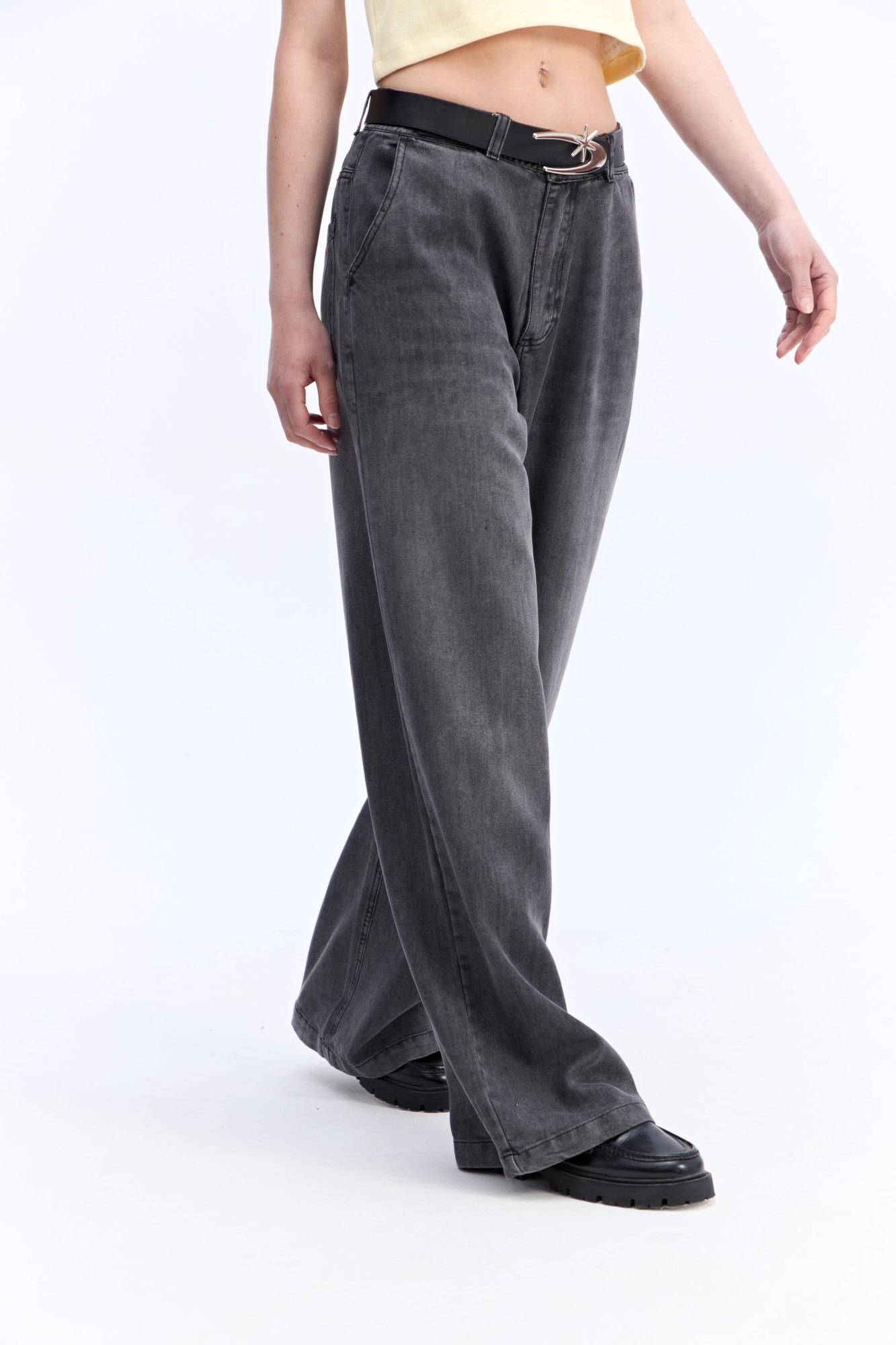 JEAN WIDE LEG LIO