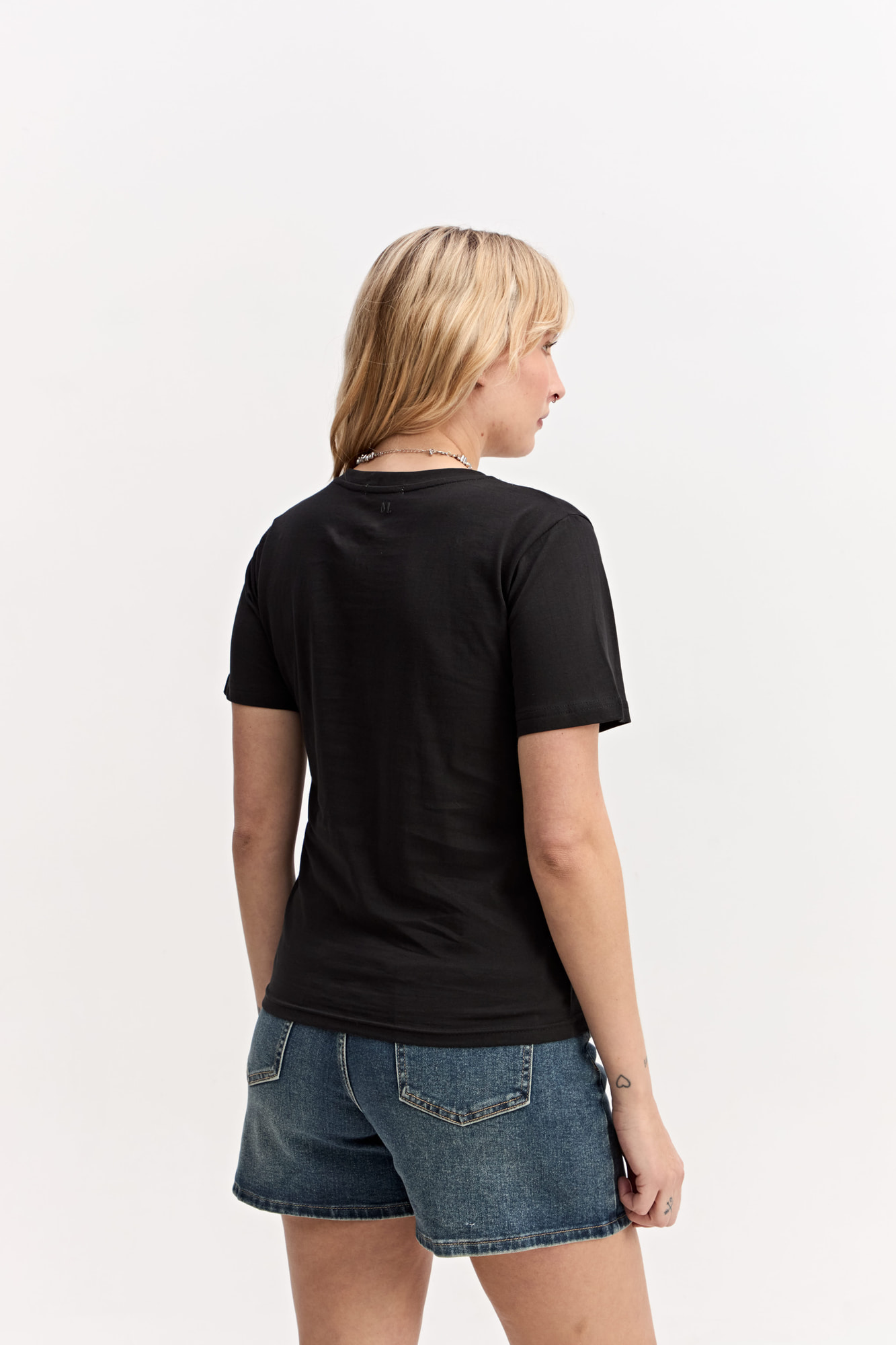 REMERA V BADUK