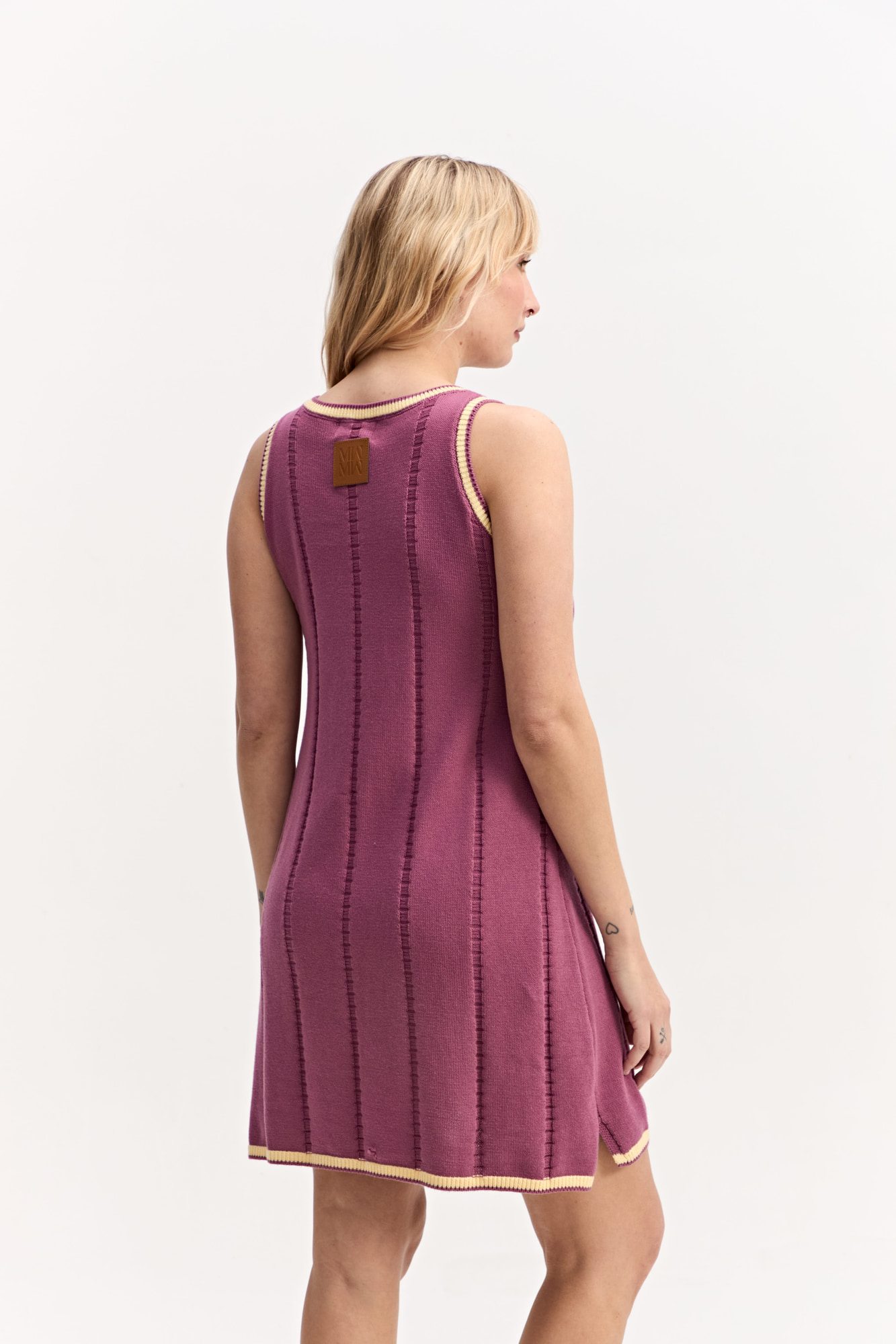 VESTIDO CORTO TITA