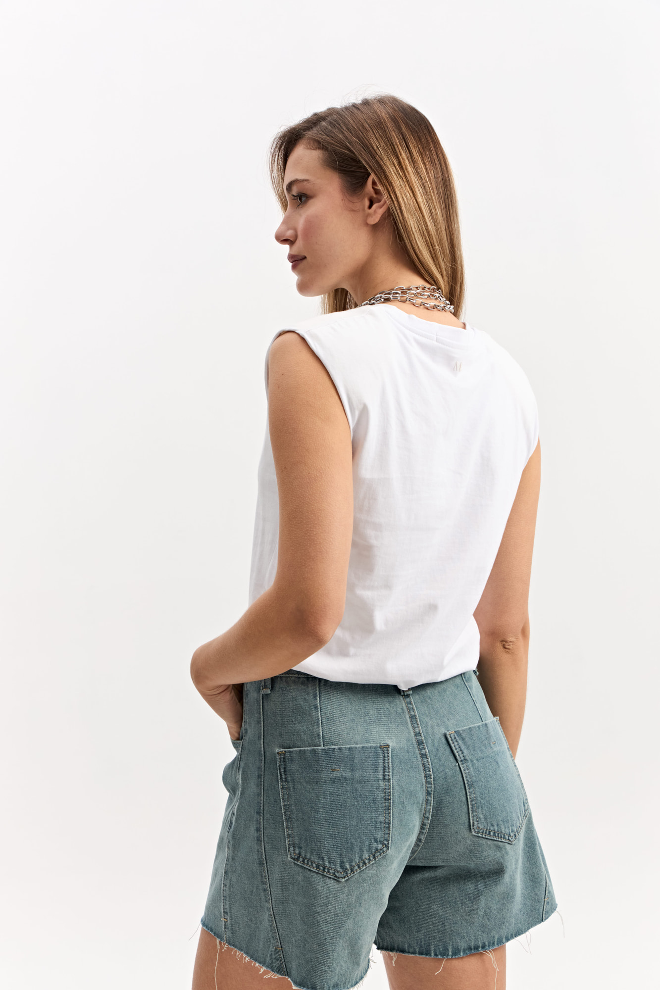 MUSCULOSA LARA