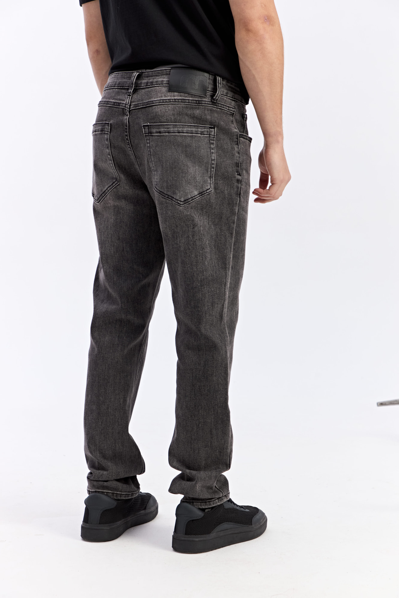 JEAN STRAIGHT ARIX