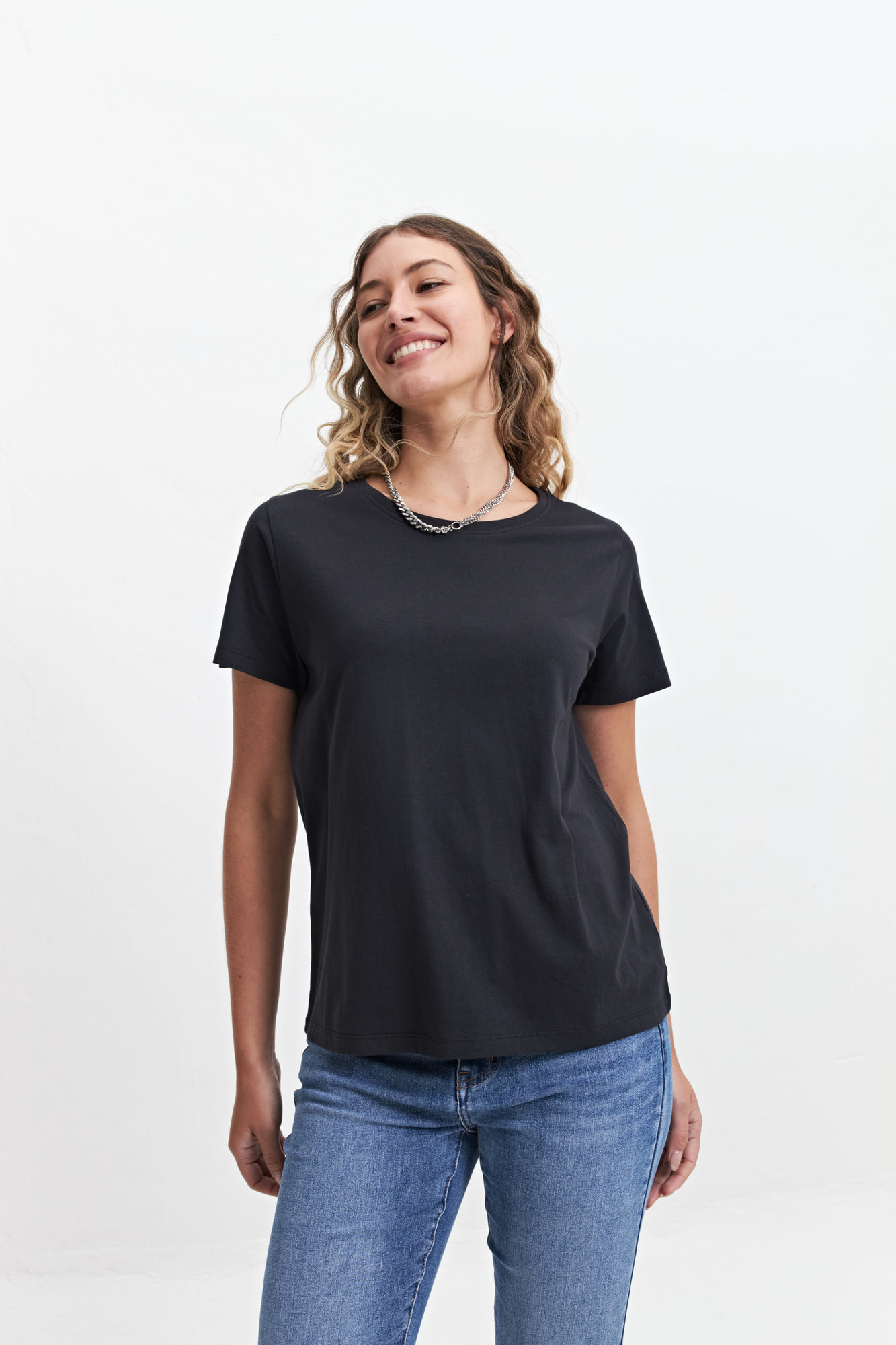 REMERA ÁVILA