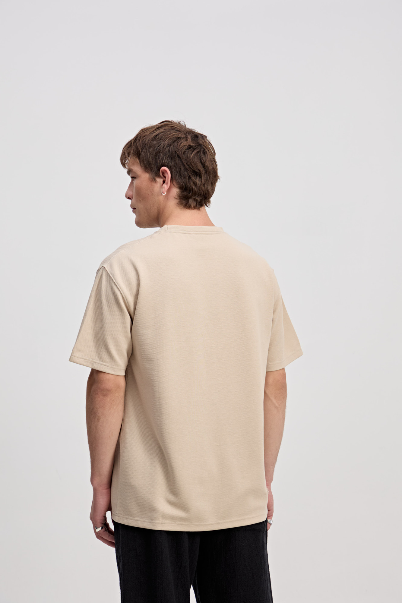 REMERA SHIV