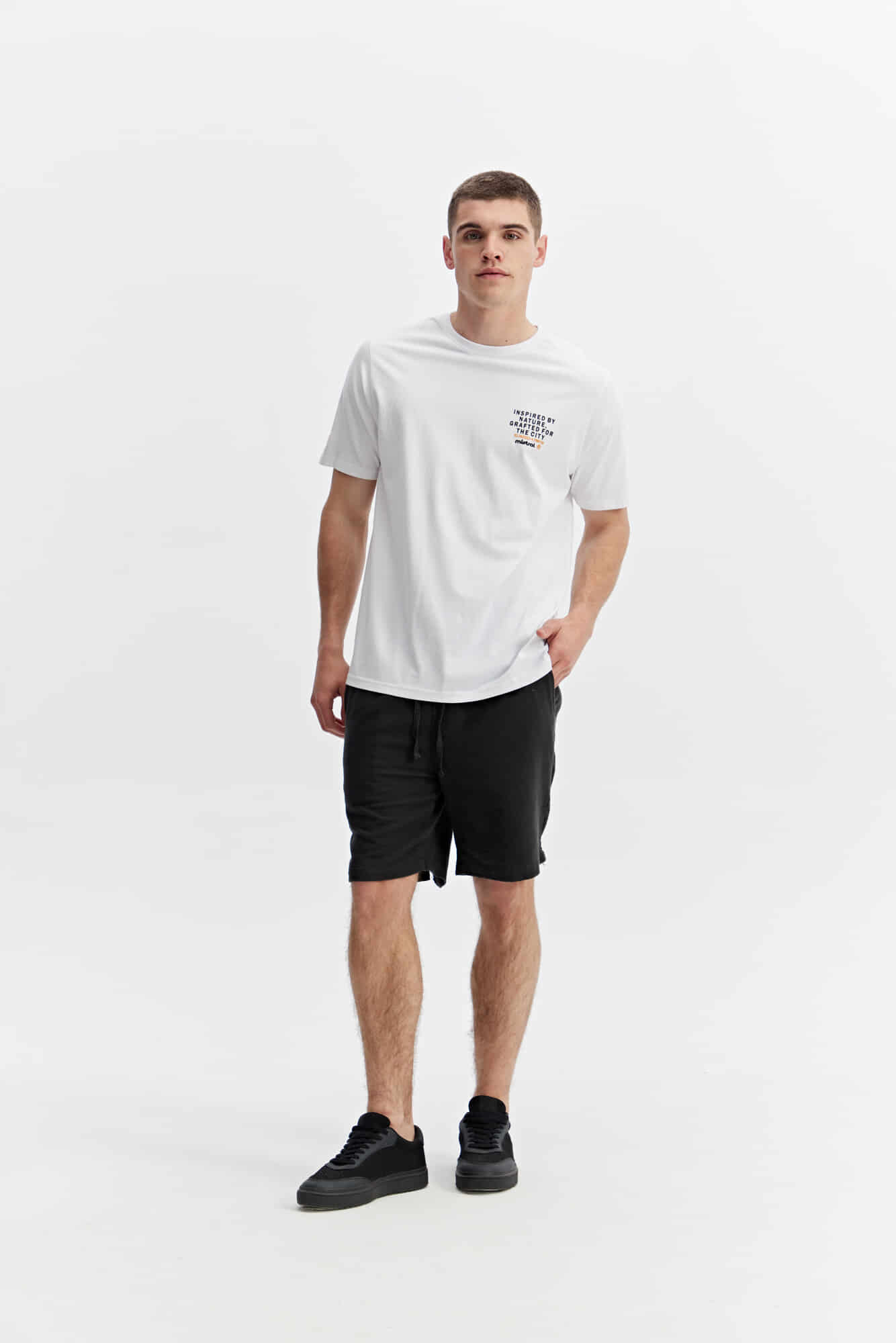 REMERA AMARON