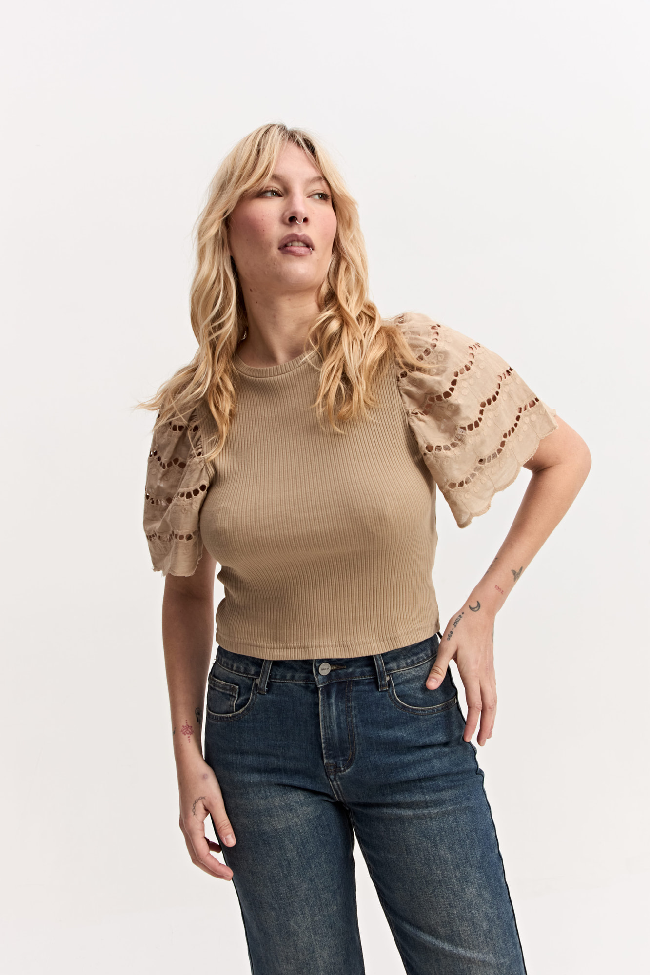 REMERA ROSITA