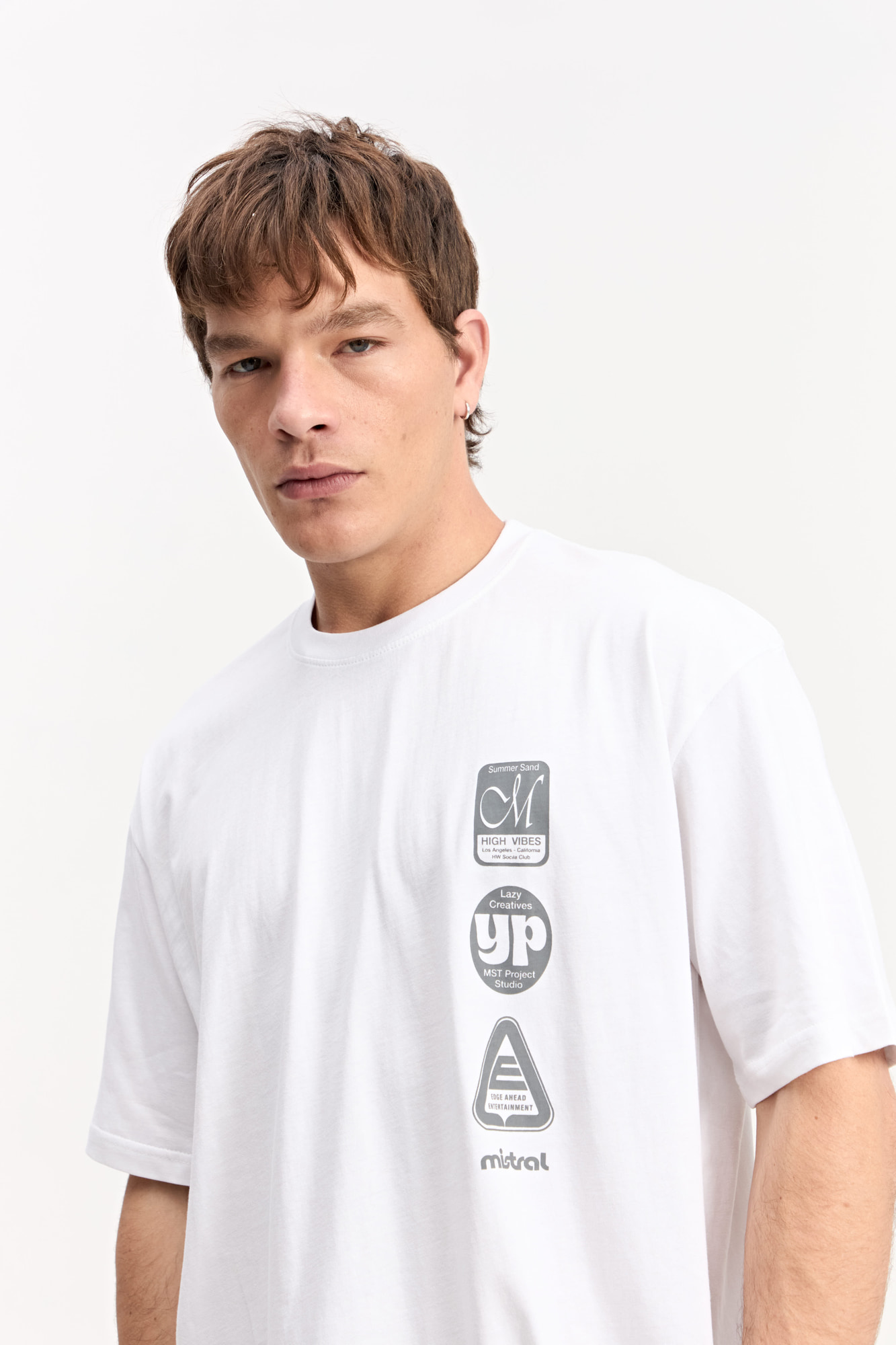 REMERA OVERSIZE TINO