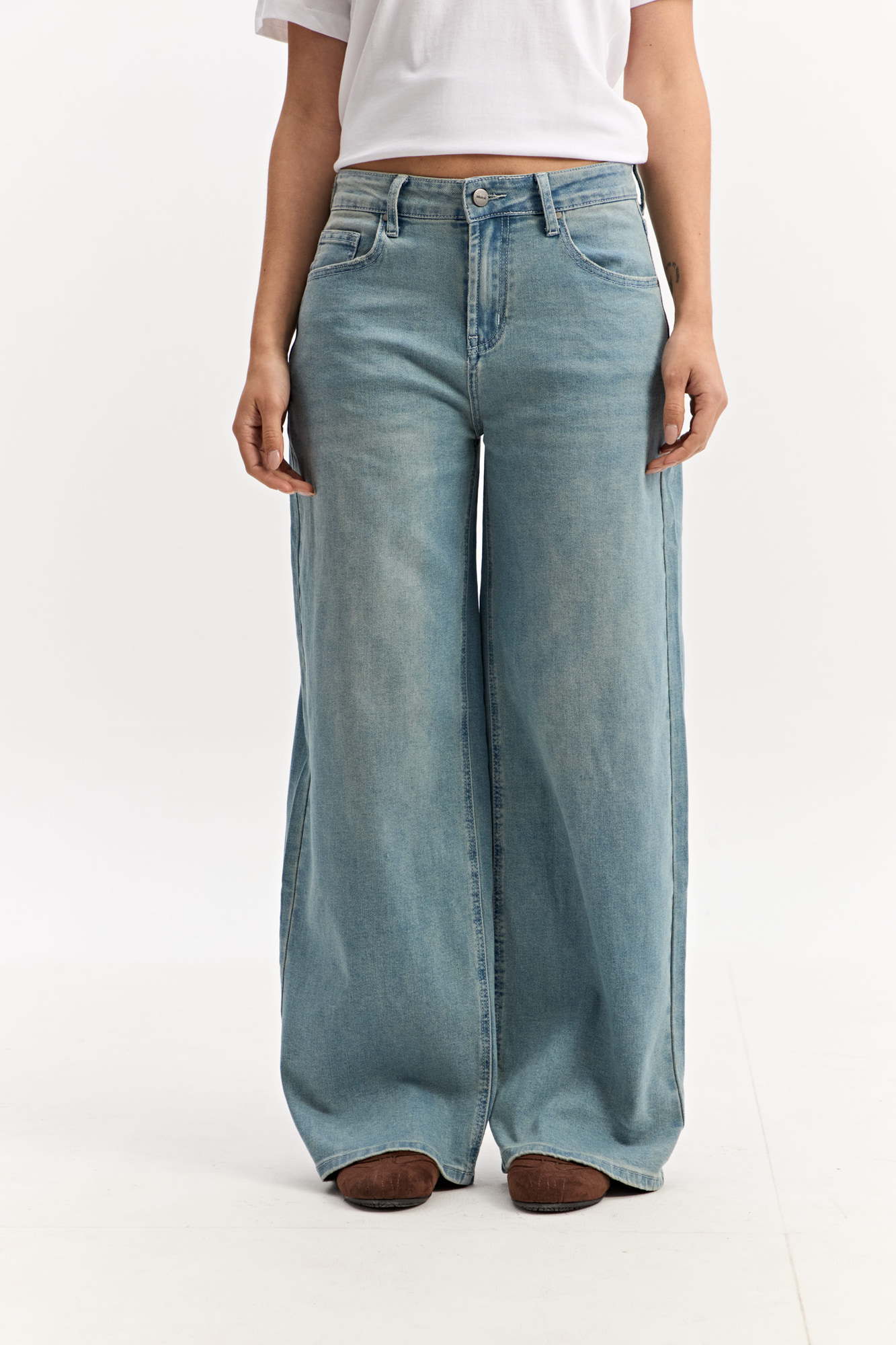 JEAN WIDE LEG DIANA