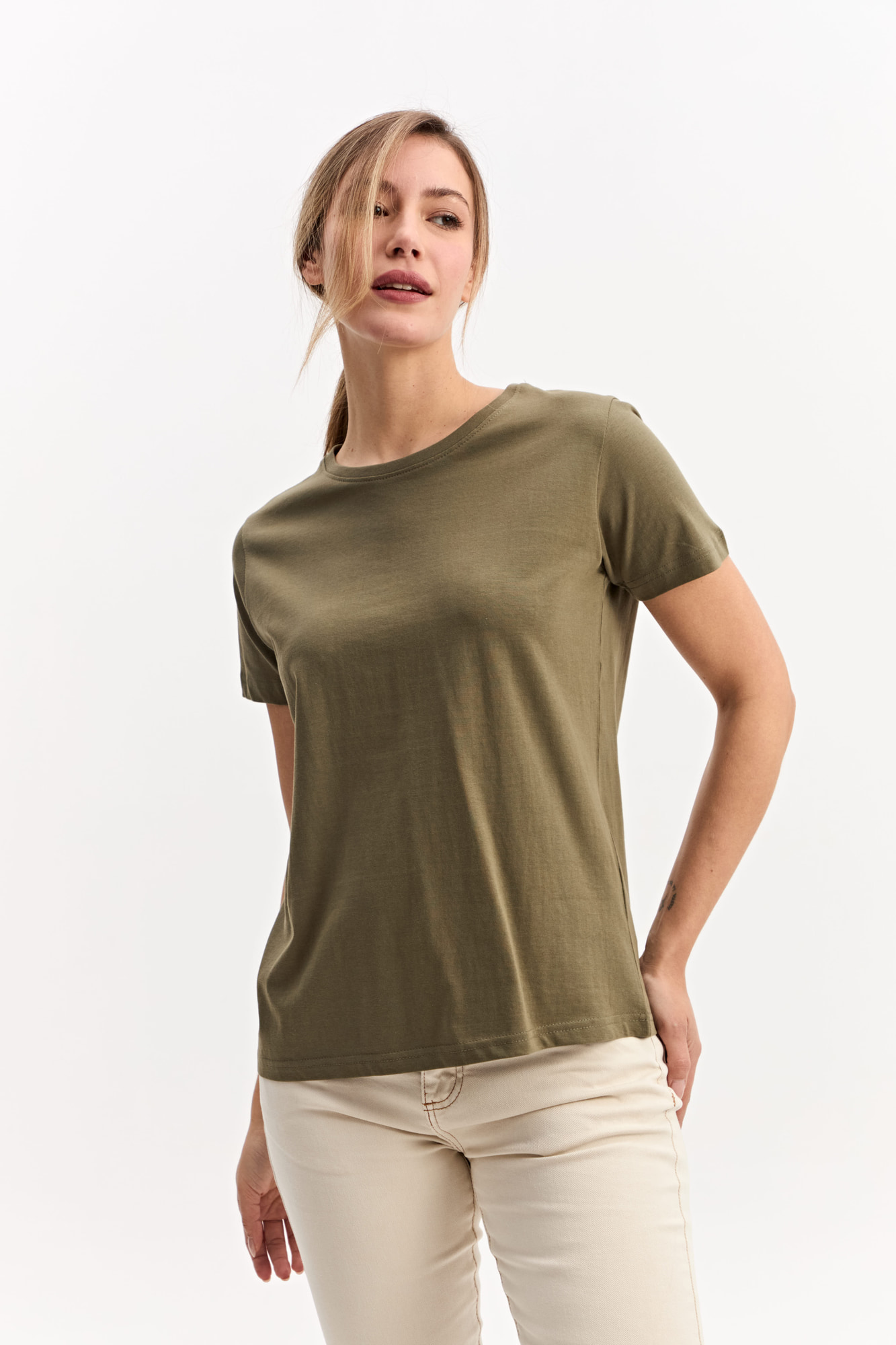 REMERA ÁVILA