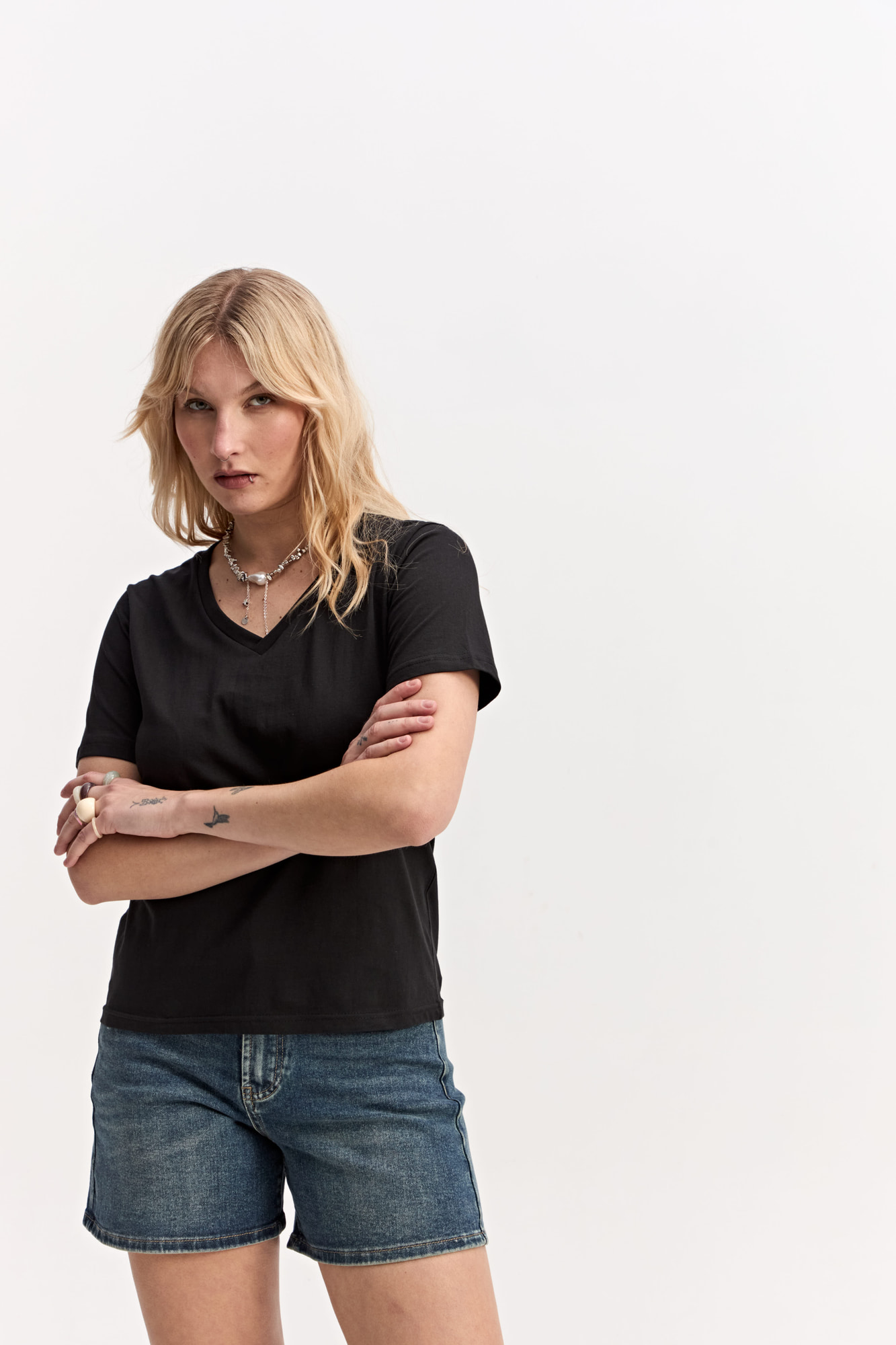 REMERA V BADUK