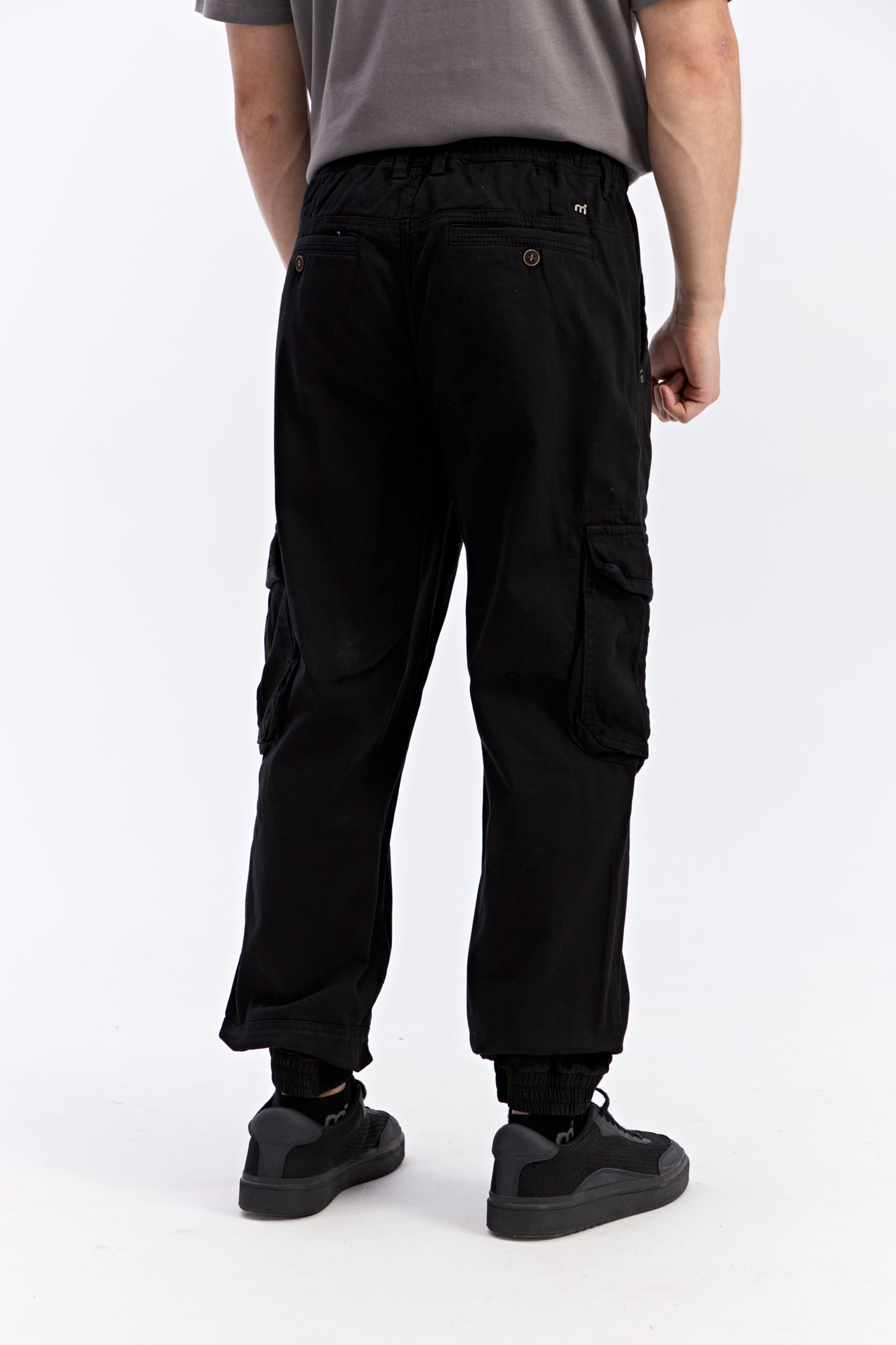 PANTALÓN CARGO MAVRO
