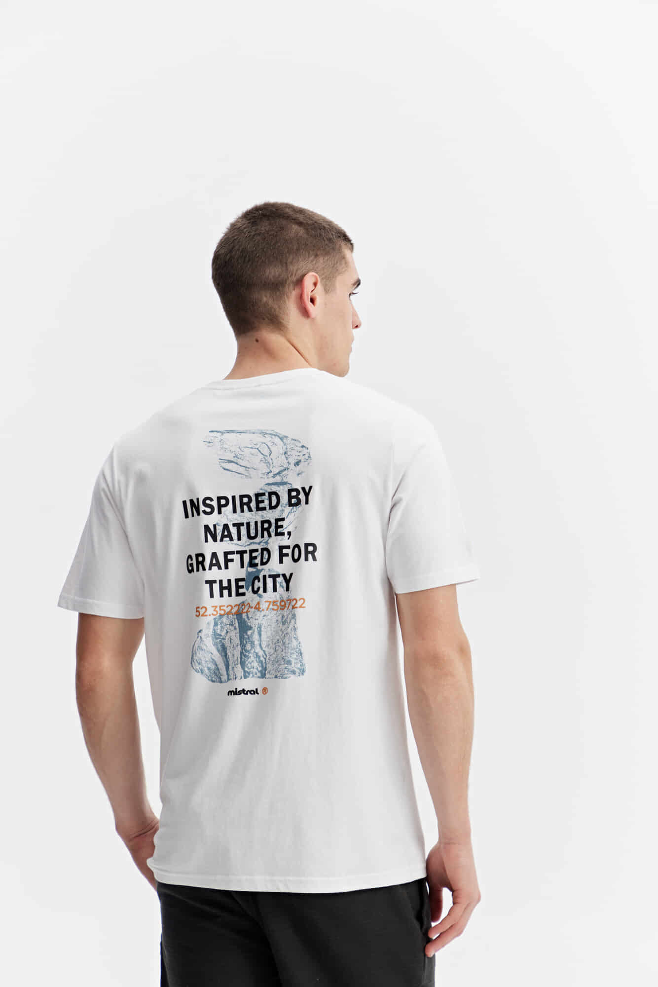 REMERA AMARON