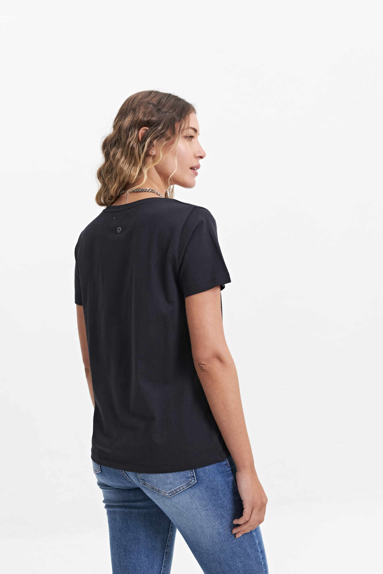 REMERA ÁVILA