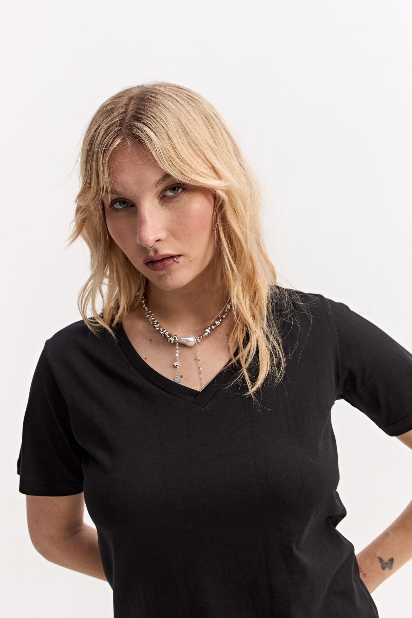 REMERA V BADUK