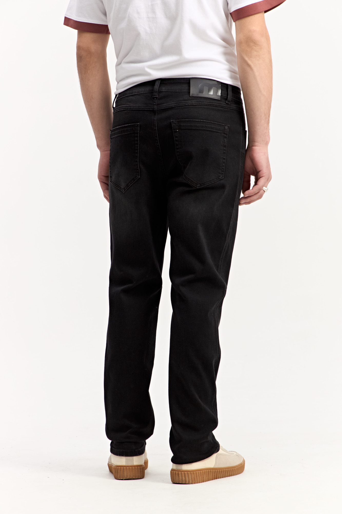 JEAN STRAIGHT KODA