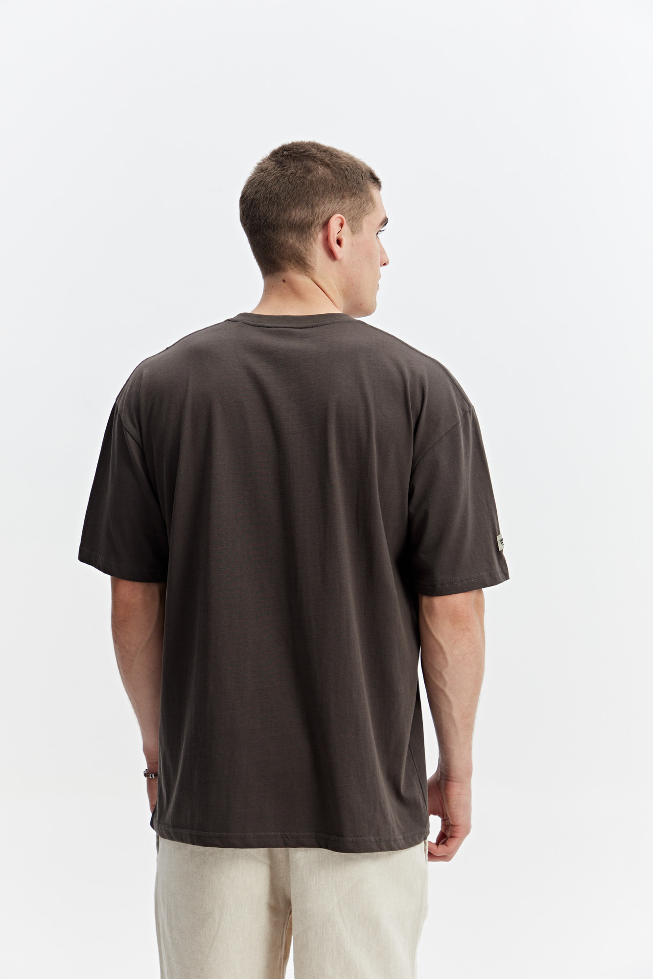 REMERA OVERSIZE JARI