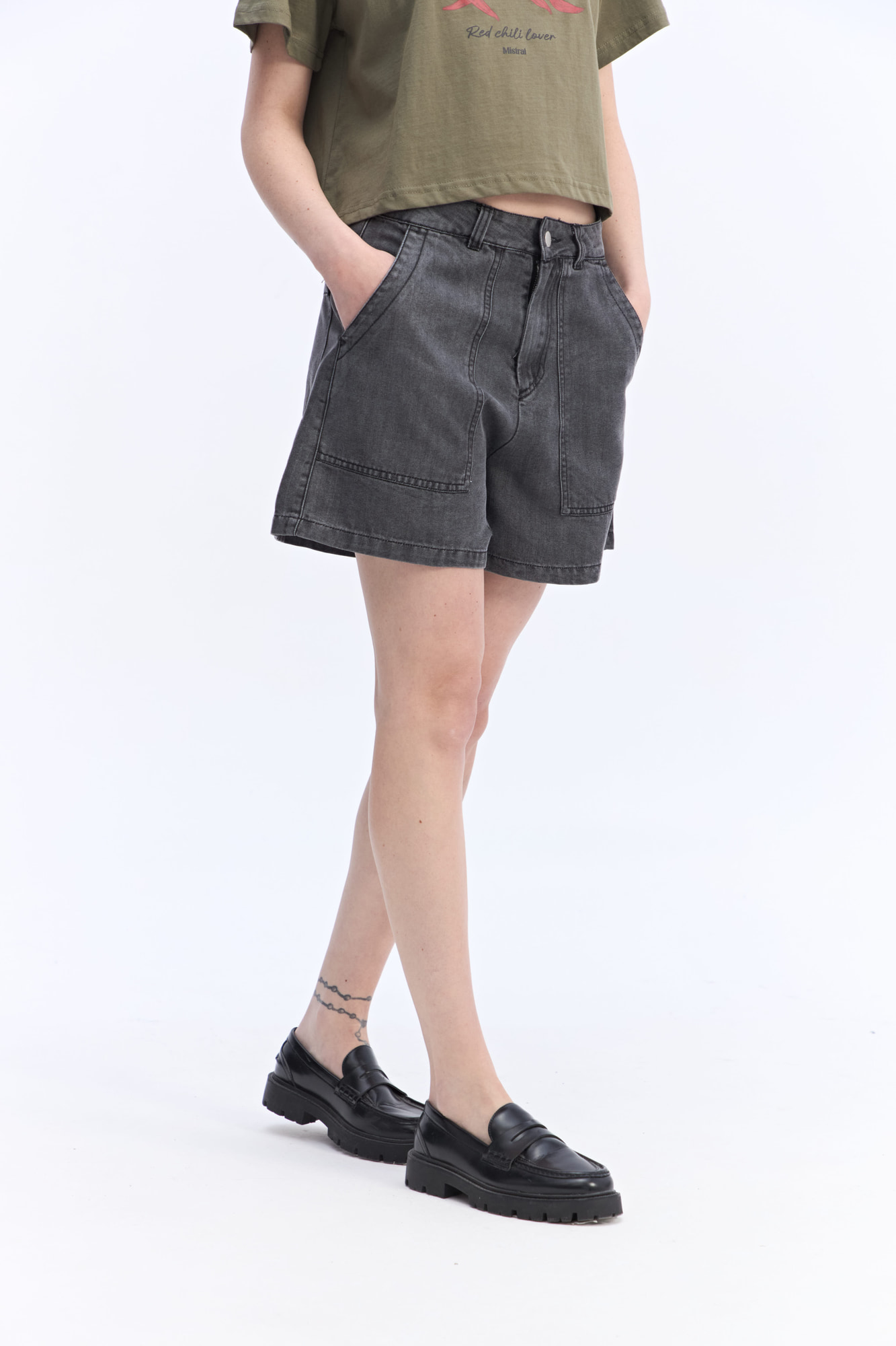 SHORT LINA