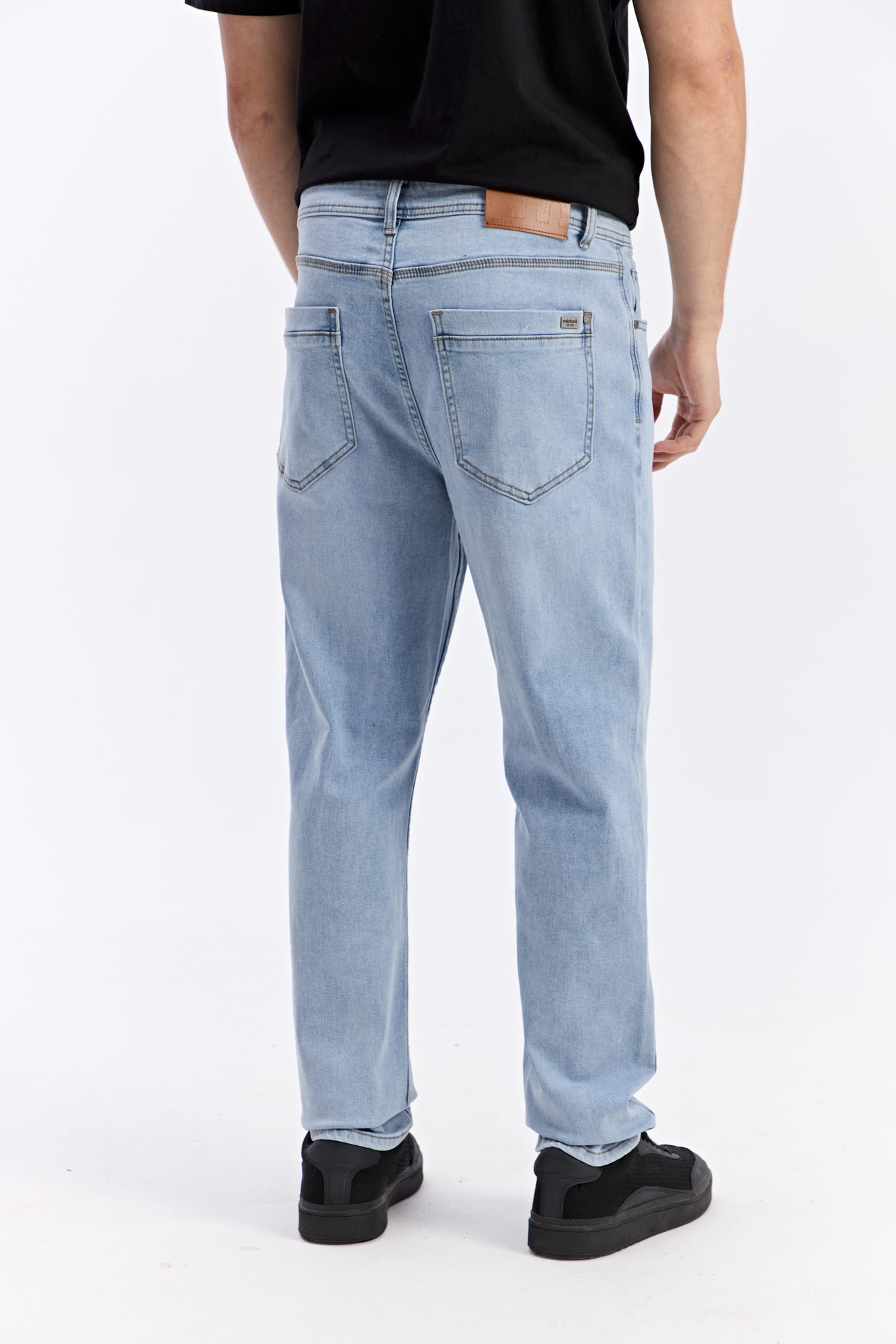 JEAN SLIM ZENOI
