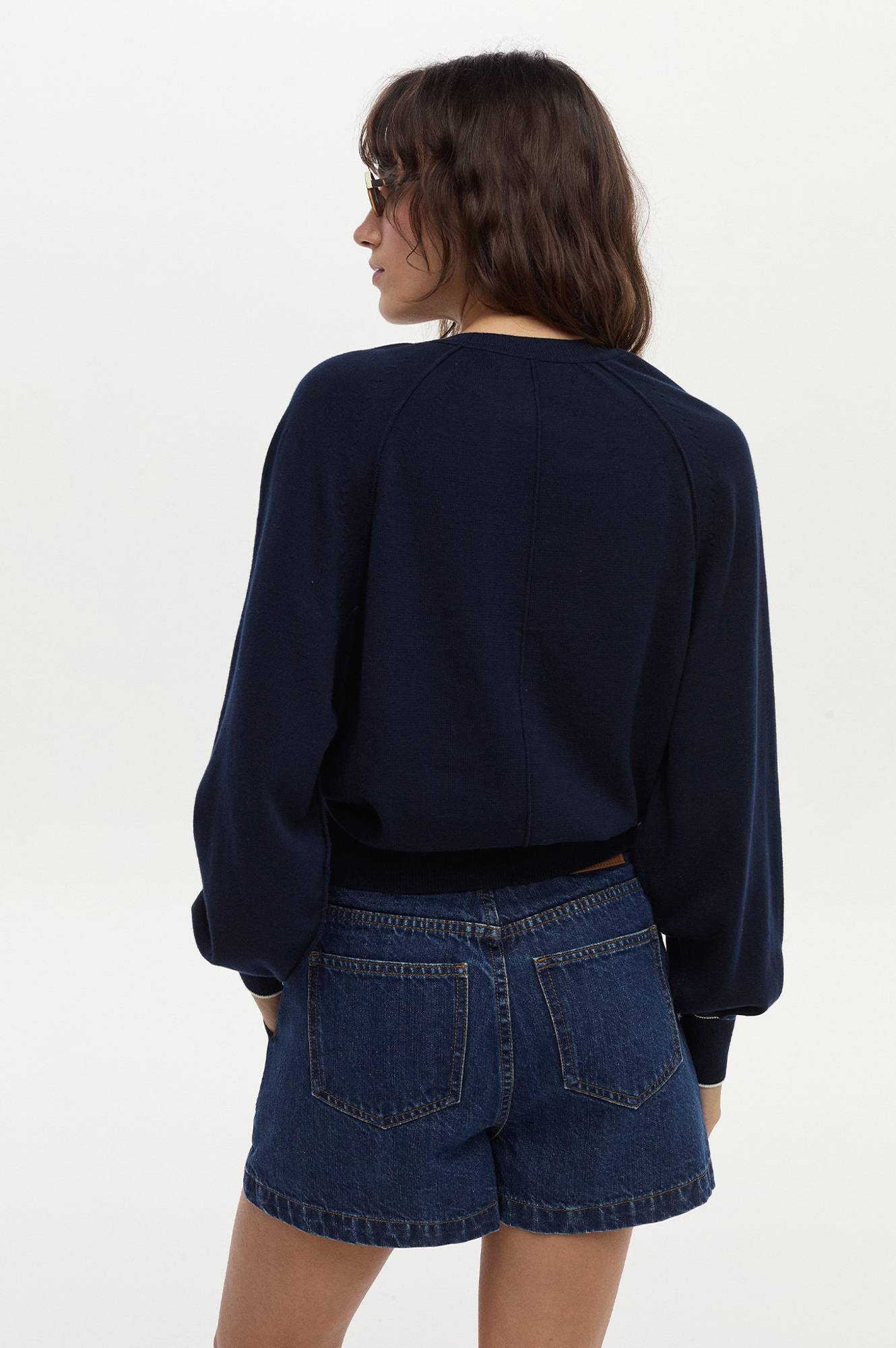 Short Robyn