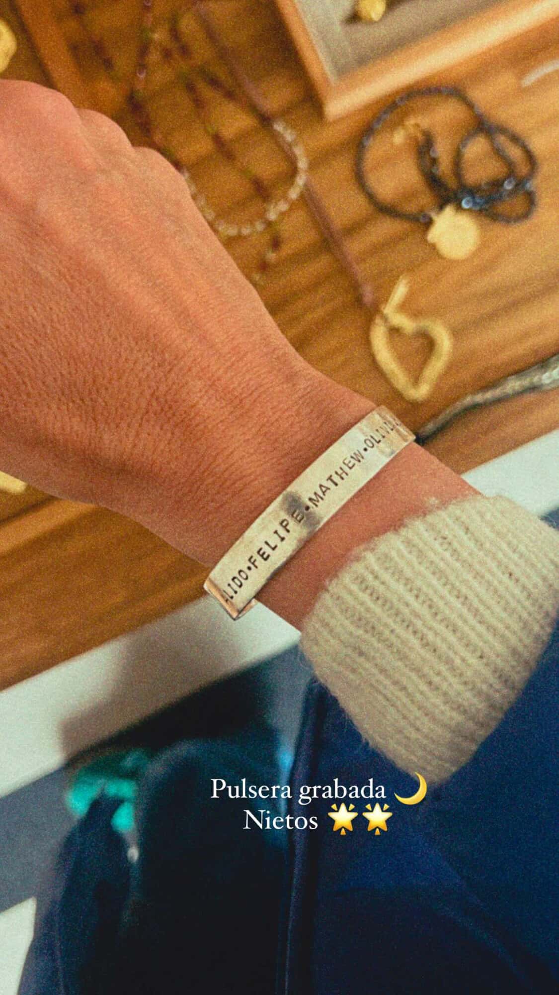 PULSERA GRUPOS