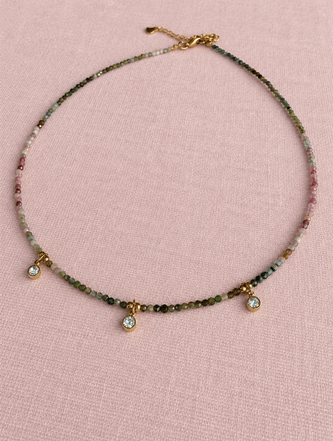 Collar MILA en acero y piedras naturales
