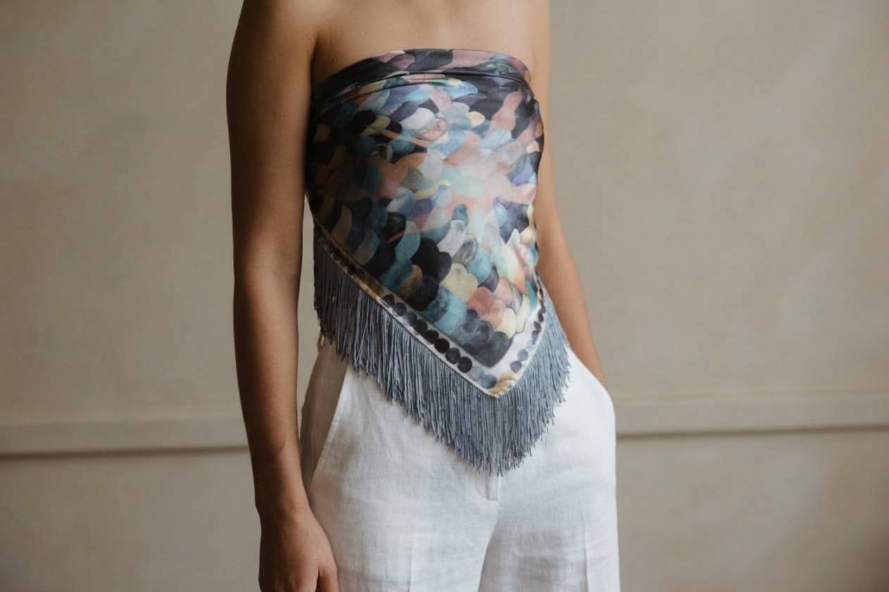 JIBOIA Pañuelo Antonina Azules flecos celeste