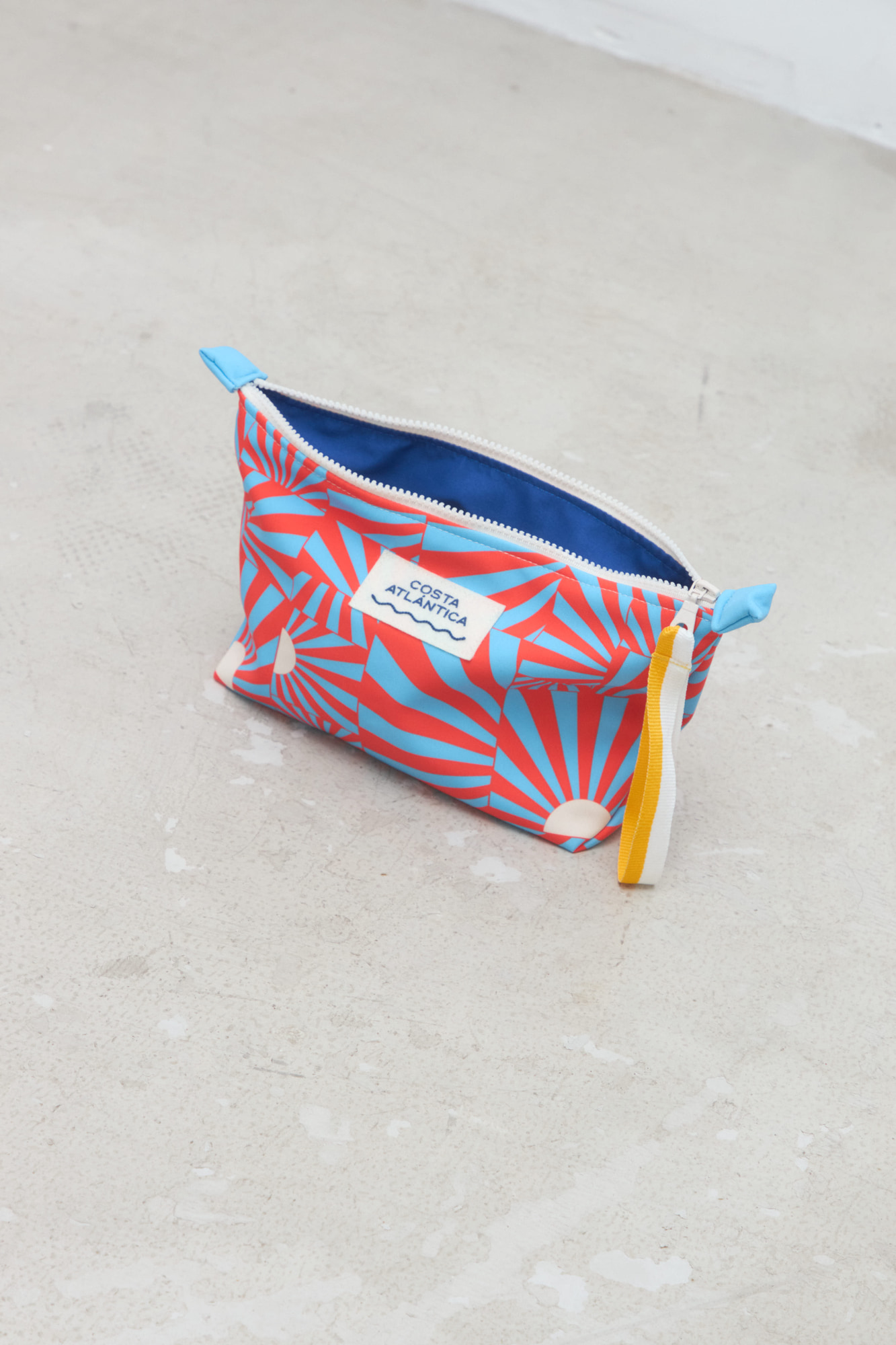 Necessaire Soles Rojo y Celeste