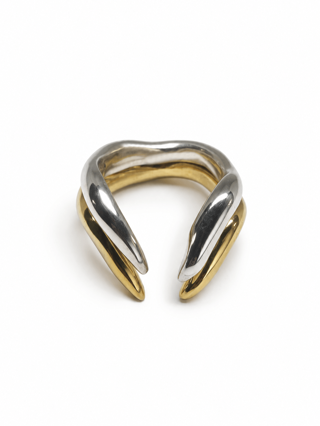 Anillo V