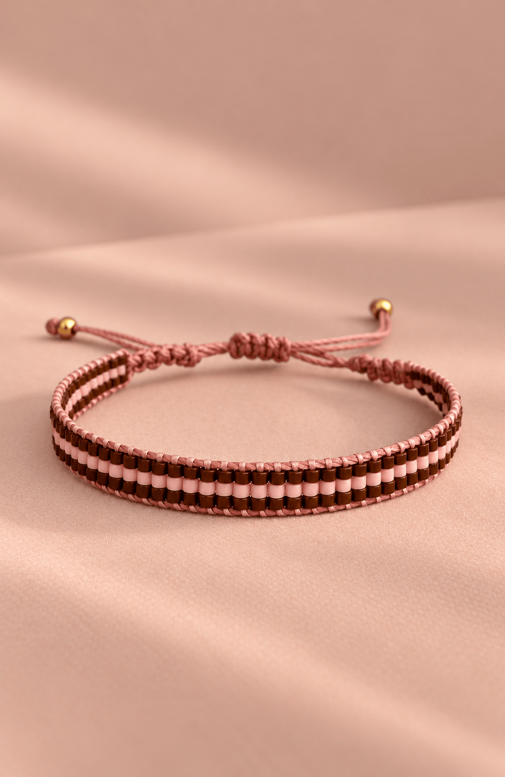 Pulsera MIA tejida