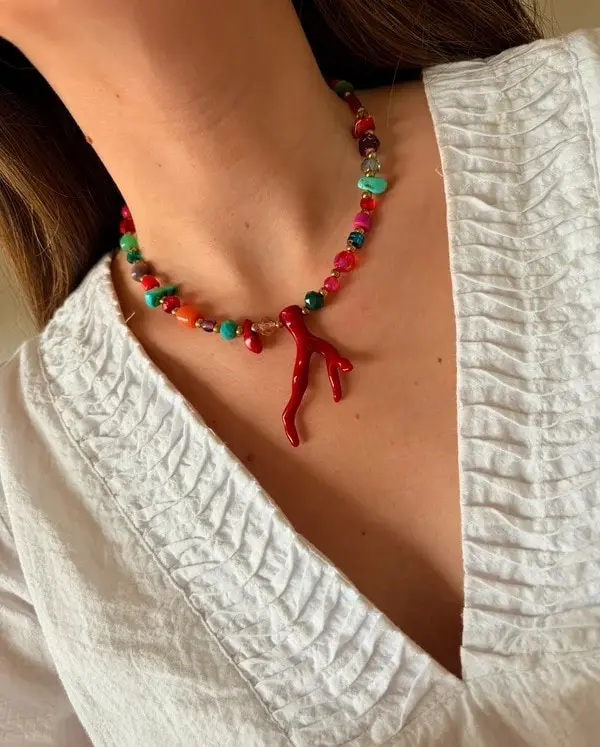 Collar Mora