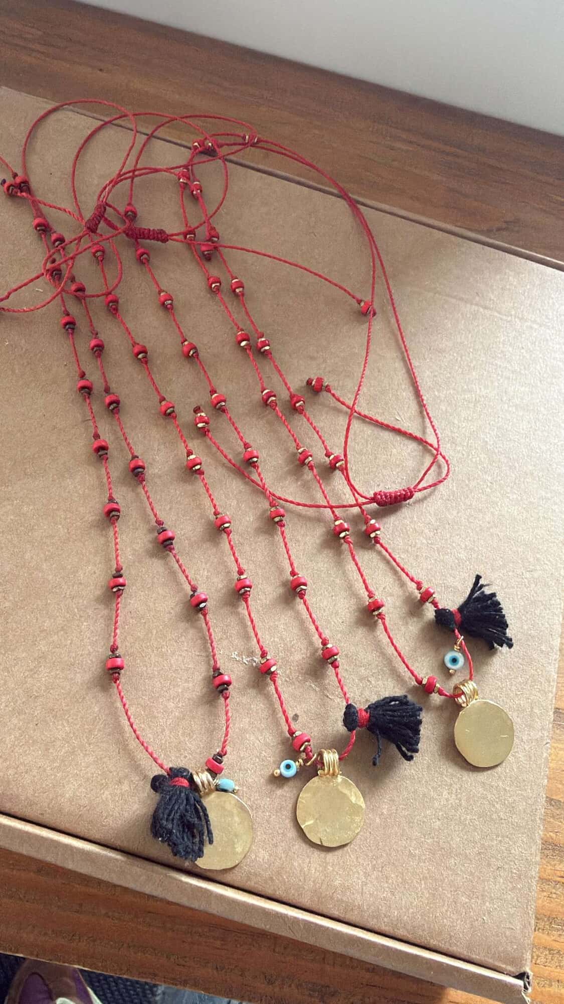 COLLAR LARGO LUZ