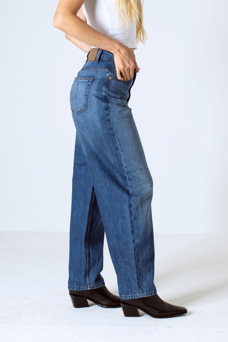 JEAN SLOUCHY