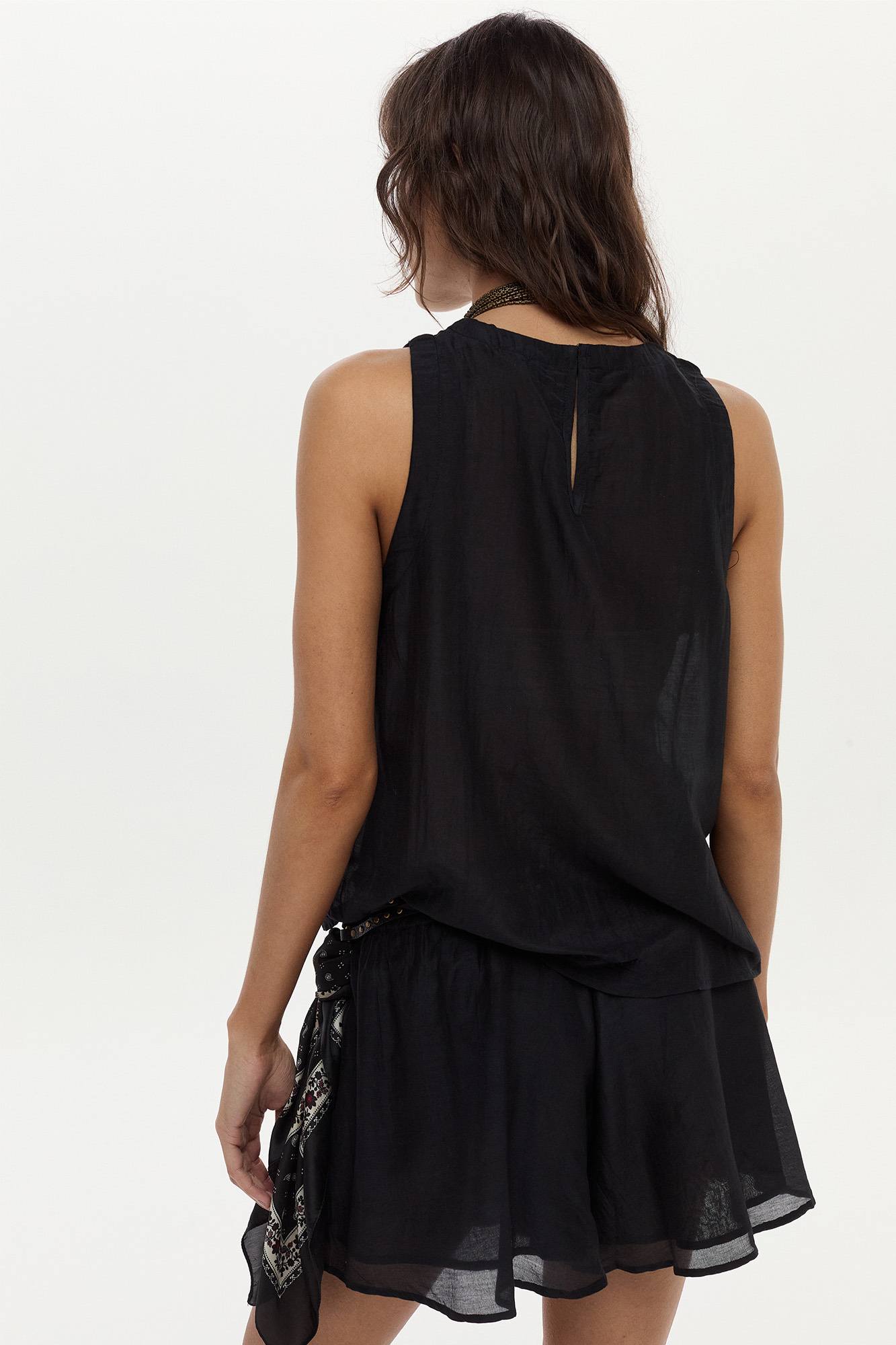 SHORT DELFINA