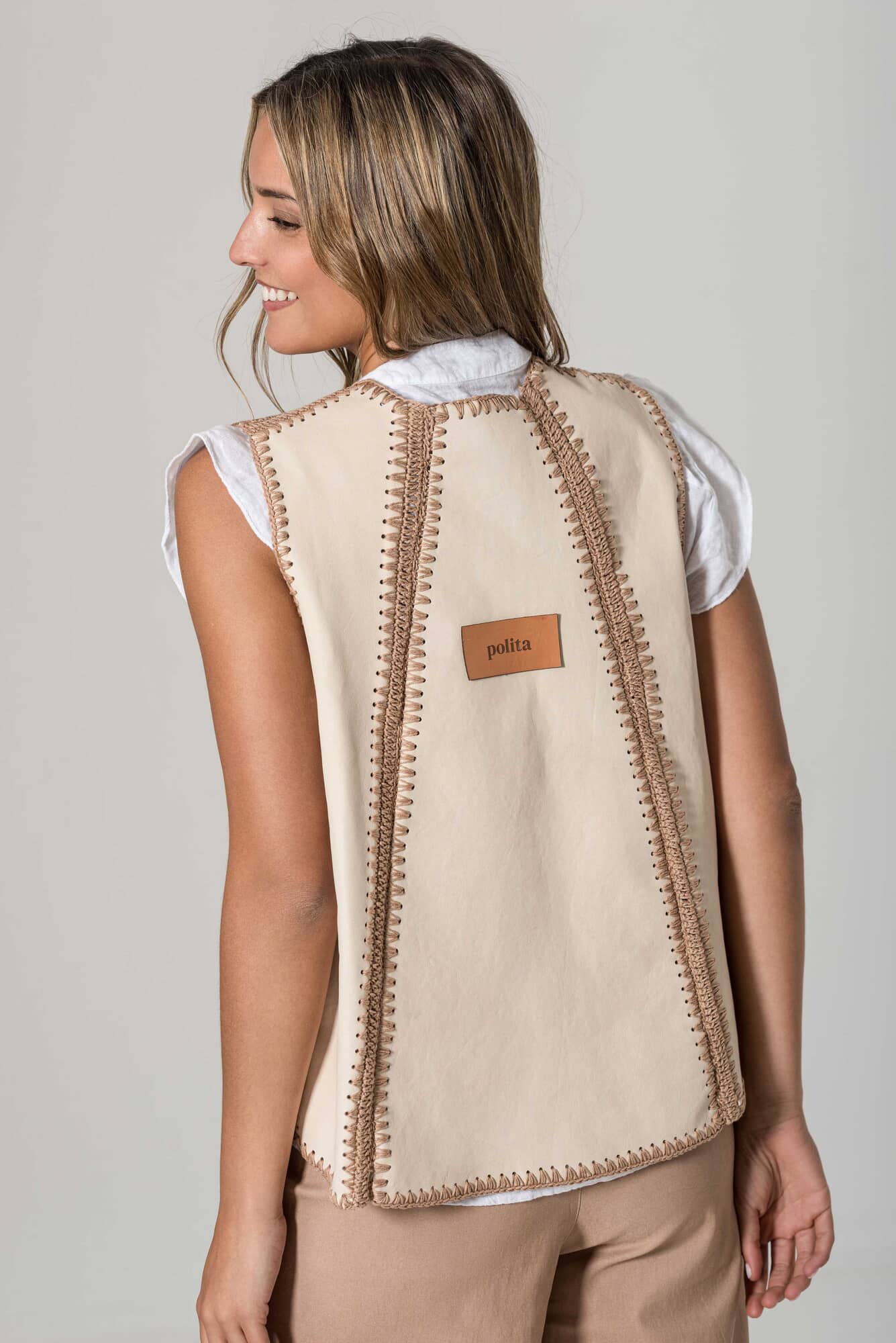 Chaleco Trama crudo y beige