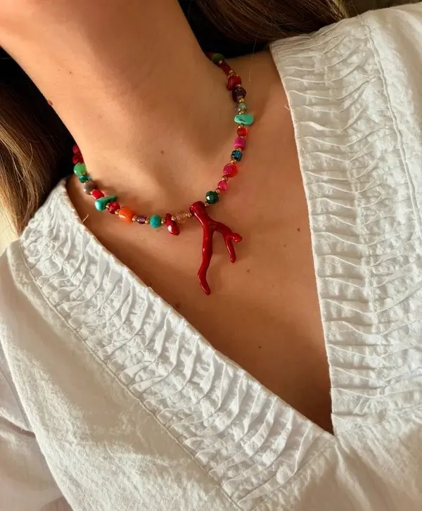 Collar Mora