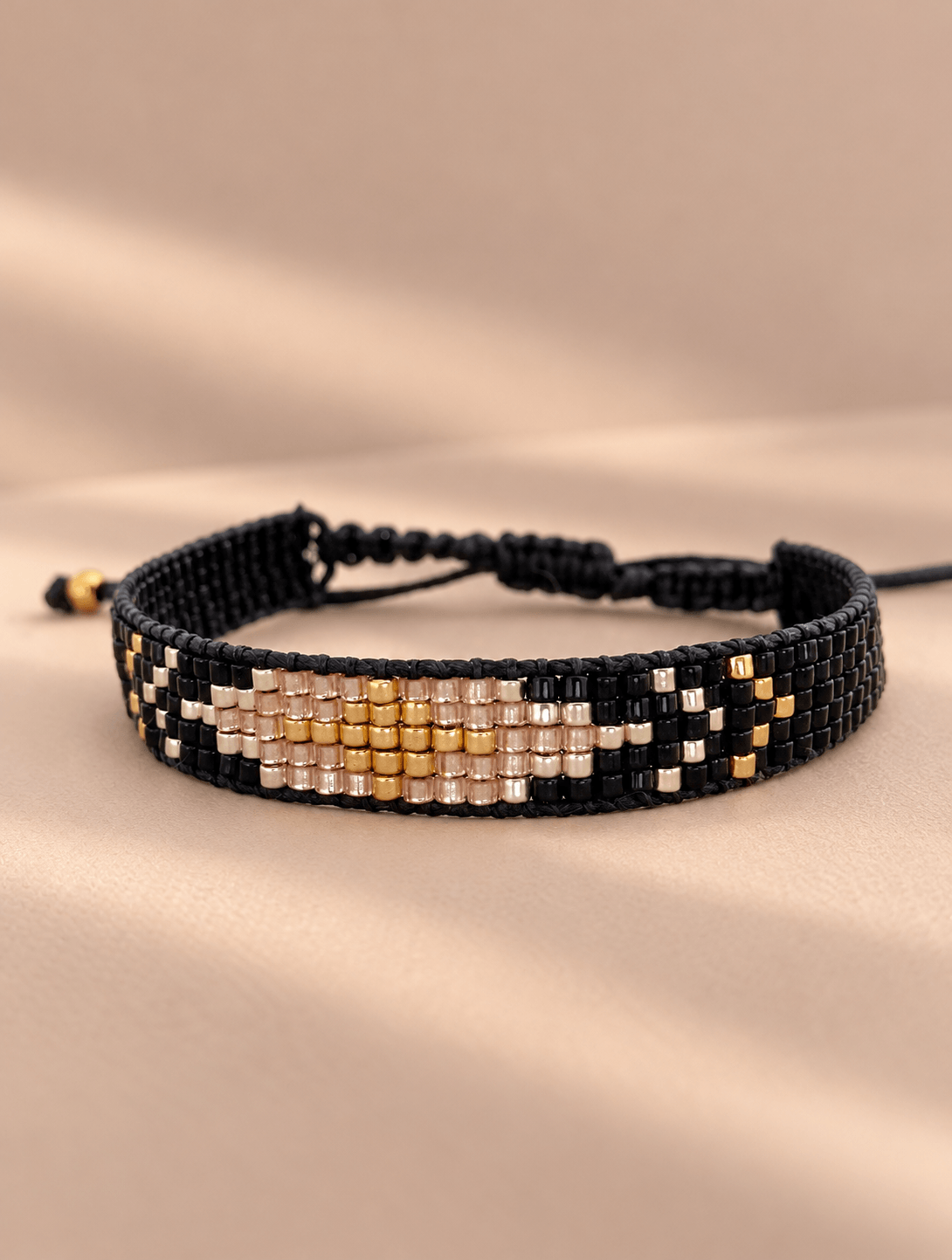Pulsera MOON tejida