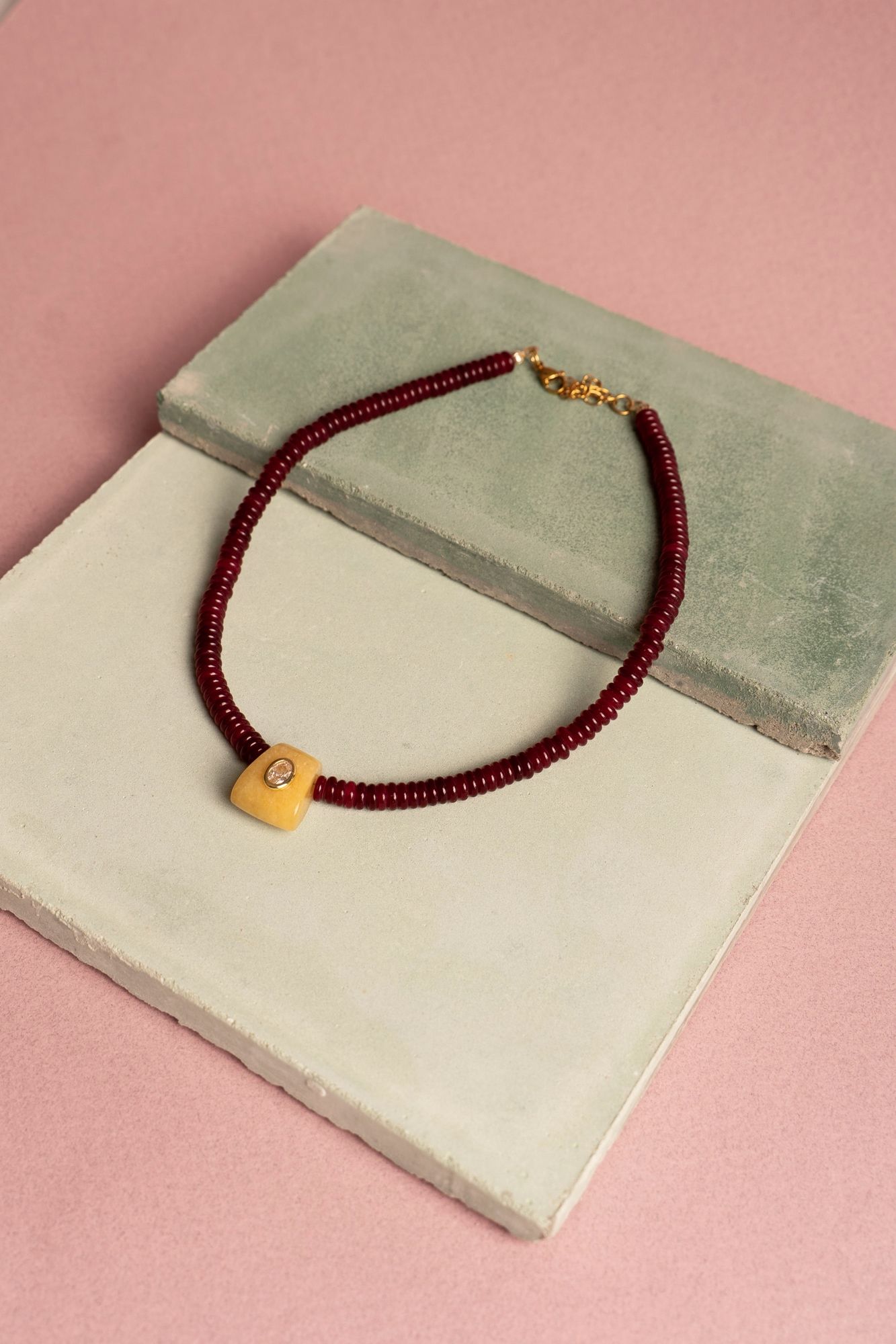 Gargantilla Charm