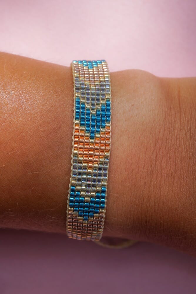 Pulsera Tejida Medium
