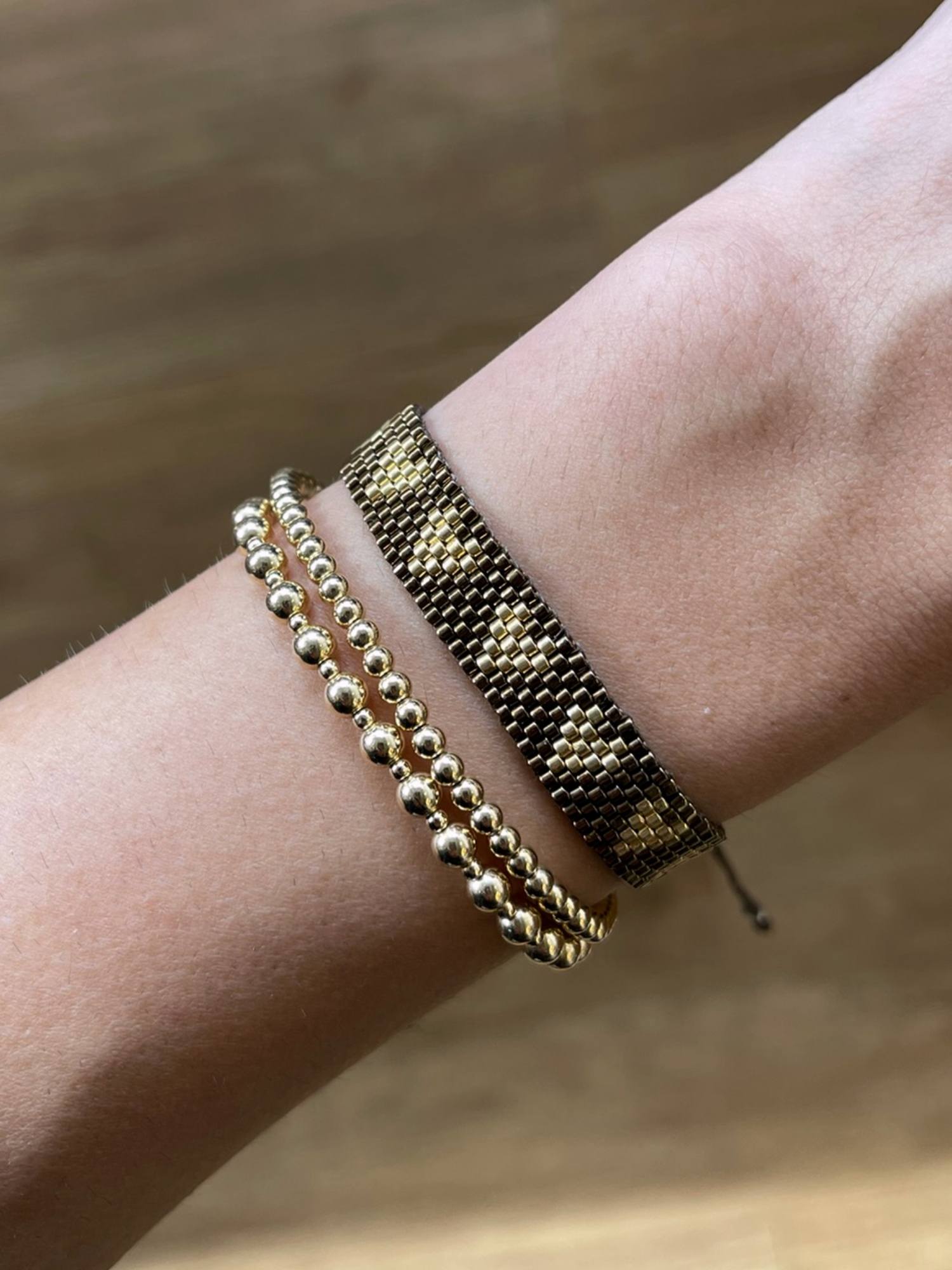 Pulsera Tejida Corazones