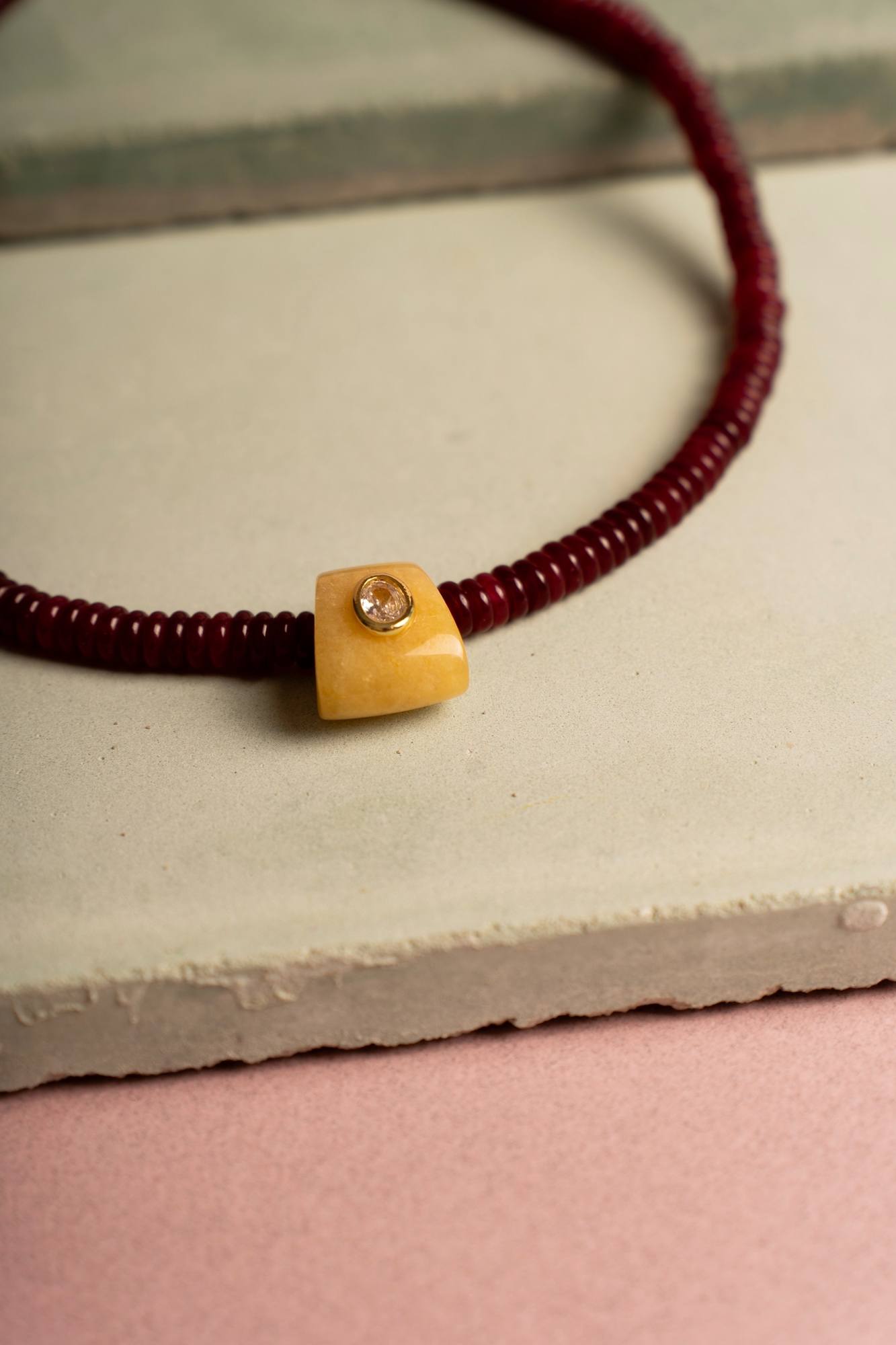 Gargantilla Charm