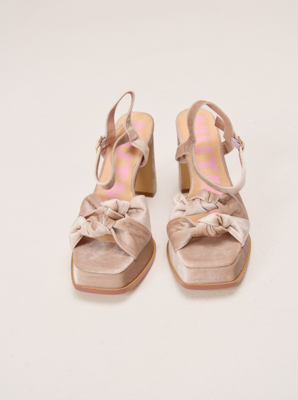 sandalias ñoma