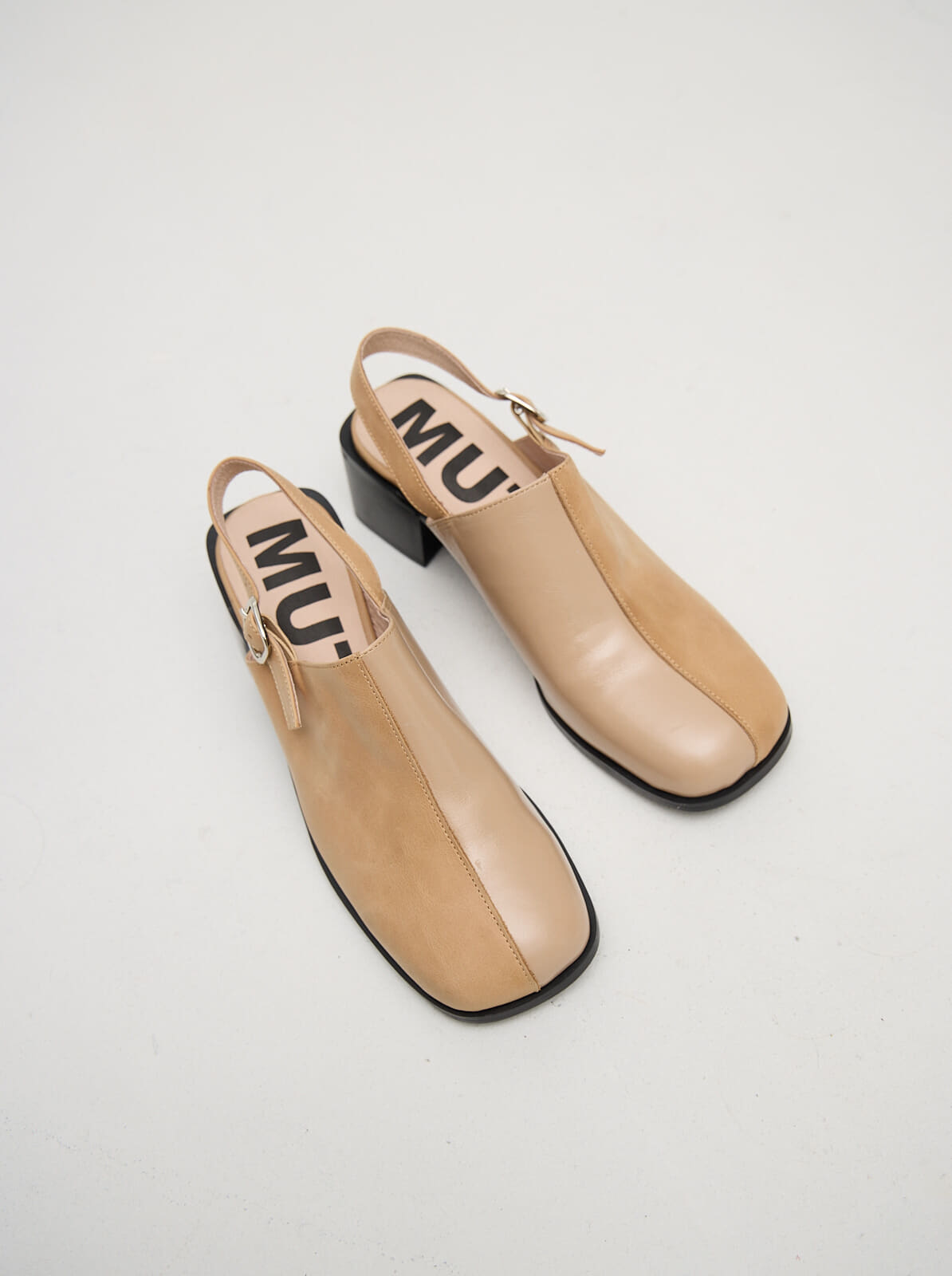 mocasines natus