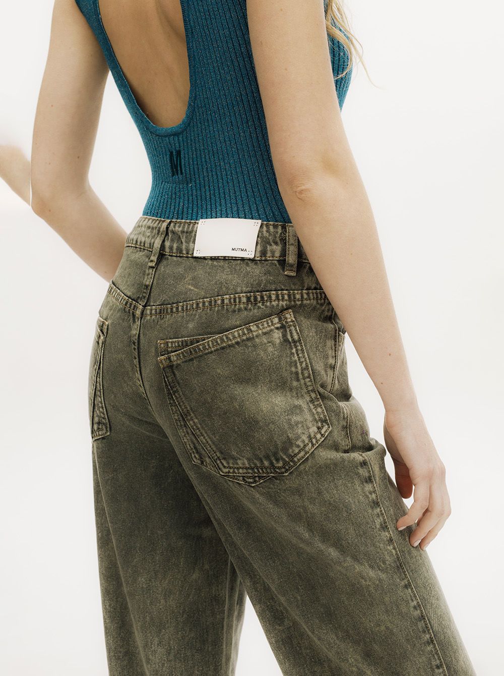 pantalón sualado 